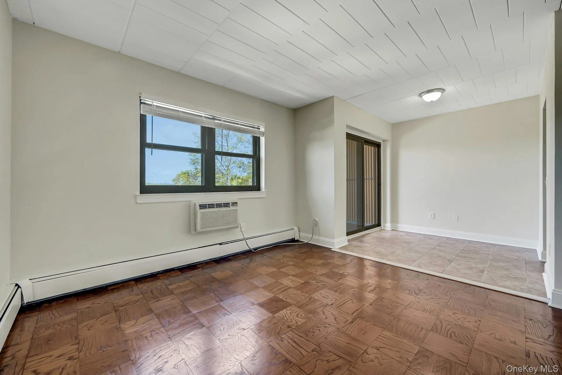 505 White Plains Road, Eastchester, NY, 2 Bedrooms Bedrooms, 3 Rooms Rooms,1 BathroomBathrooms,Residential Lease,For Rent,White Plains,0,1042151 505 White Plains Road, Eastchester, NY, 2 Bedrooms Bedrooms, 3 Rooms Rooms,1 BathroomBathrooms,Residential Lease,For Rent,White Plains,0,1042151