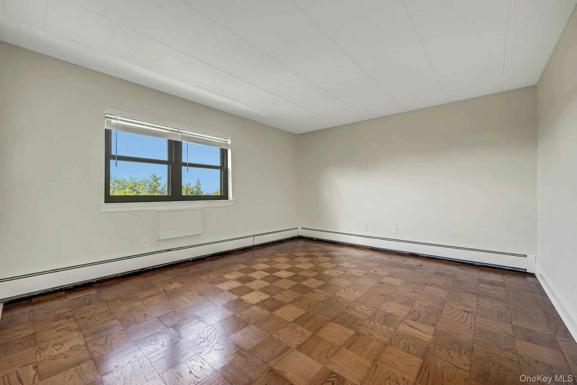 505 White Plains Road, Eastchester, NY, 2 Bedrooms Bedrooms, 3 Rooms Rooms,1 BathroomBathrooms,Residential Lease,For Rent,White Plains,0,1042151 505 White Plains Road, Eastchester, NY, 2 Bedrooms Bedrooms, 3 Rooms Rooms,1 BathroomBathrooms,Residential Lease,For Rent,White Plains,0,1042151