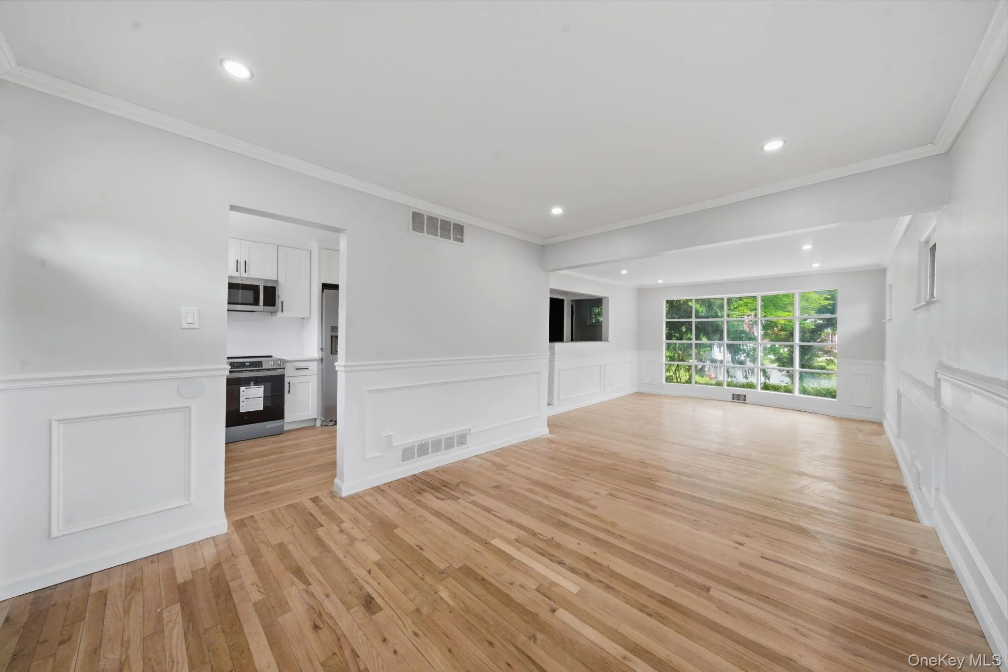 335 Lewis Avenue, Yorktown, NY, 4 Bedrooms Bedrooms, 12 Rooms Rooms,2 BathroomsBathrooms,Residential,For Rent,Lewis,0,1042155 335 Lewis Avenue, Yorktown, NY, 4 Bedrooms Bedrooms, 12 Rooms Rooms,2 BathroomsBathrooms,Residential,For Rent,Lewis,0,1042155