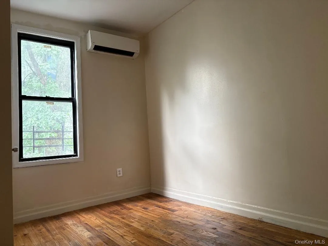 342 194th Street, New York, NY, 3 Bedrooms Bedrooms, 6 Rooms Rooms,1 BathroomBathrooms,Residential Lease,For Rent,194th,0,1042158 342 194th Street, New York, NY, 3 Bedrooms Bedrooms, 6 Rooms Rooms,1 BathroomBathrooms,Residential Lease,For Rent,194th,0,1042158