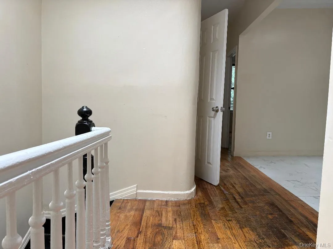342 194th Street, New York, NY, 3 Bedrooms Bedrooms, 6 Rooms Rooms,1 BathroomBathrooms,Residential Lease,For Rent,194th,0,1042158 342 194th Street, New York, NY, 3 Bedrooms Bedrooms, 6 Rooms Rooms,1 BathroomBathrooms,Residential Lease,For Rent,194th,0,1042158