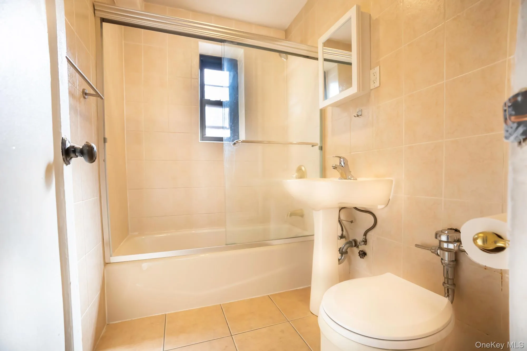 102-55 67 Road, New York, NY, 1 Bedroom Bedrooms, 4 Room Rooms,1 BathroomBathrooms,Residential Lease,For Rent,67,0,1042160 102-55 67 Road, New York, NY, 1 Bedroom Bedrooms, 4 Room Rooms,1 BathroomBathrooms,Residential Lease,For Rent,67,0,1042160