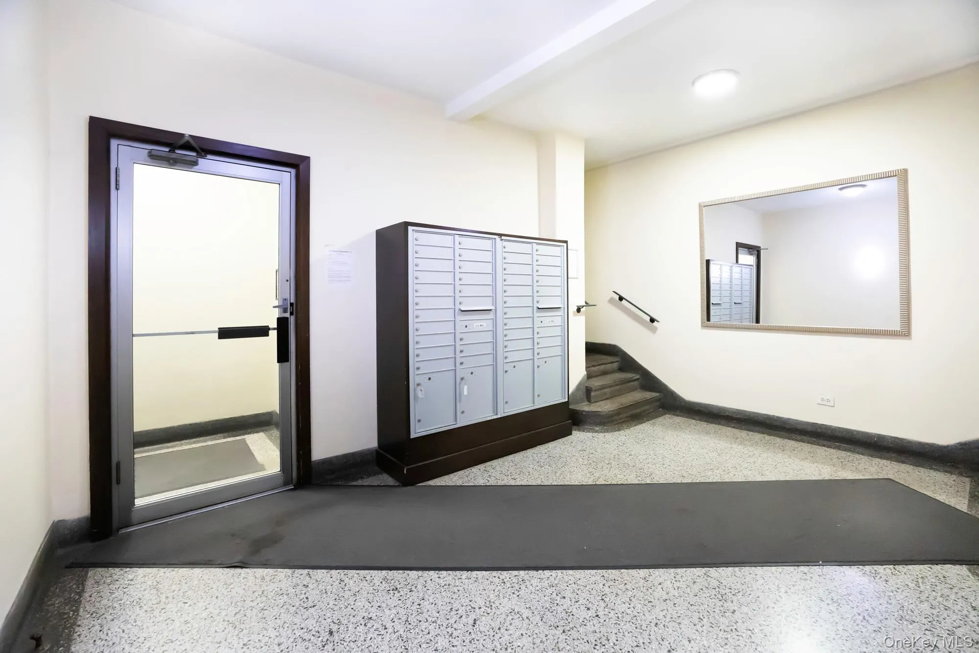 102-55 67 Road, New York, NY, 1 Bedroom Bedrooms, 4 Room Rooms,1 BathroomBathrooms,Residential Lease,For Rent,67,0,1042160 102-55 67 Road, New York, NY, 1 Bedroom Bedrooms, 4 Room Rooms,1 BathroomBathrooms,Residential Lease,For Rent,67,0,1042160