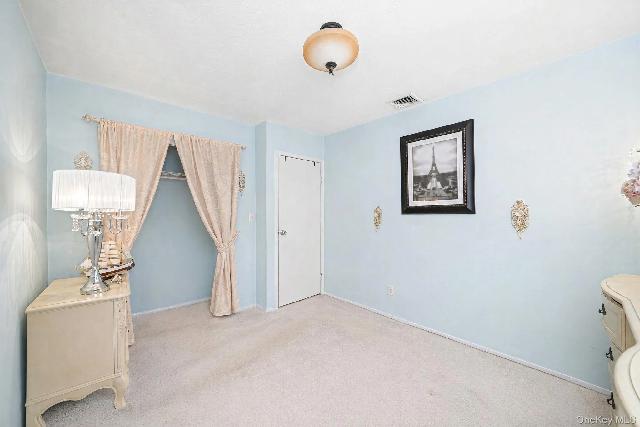256 Deer Road, Islip, NY, 3 Bedrooms Bedrooms, 5 Rooms Rooms,1 BathroomBathrooms,Residential,For Rent,Deer,0,1042164 256 Deer Road, Islip, NY, 3 Bedrooms Bedrooms, 5 Rooms Rooms,1 BathroomBathrooms,Residential,For Rent,Deer,0,1042164