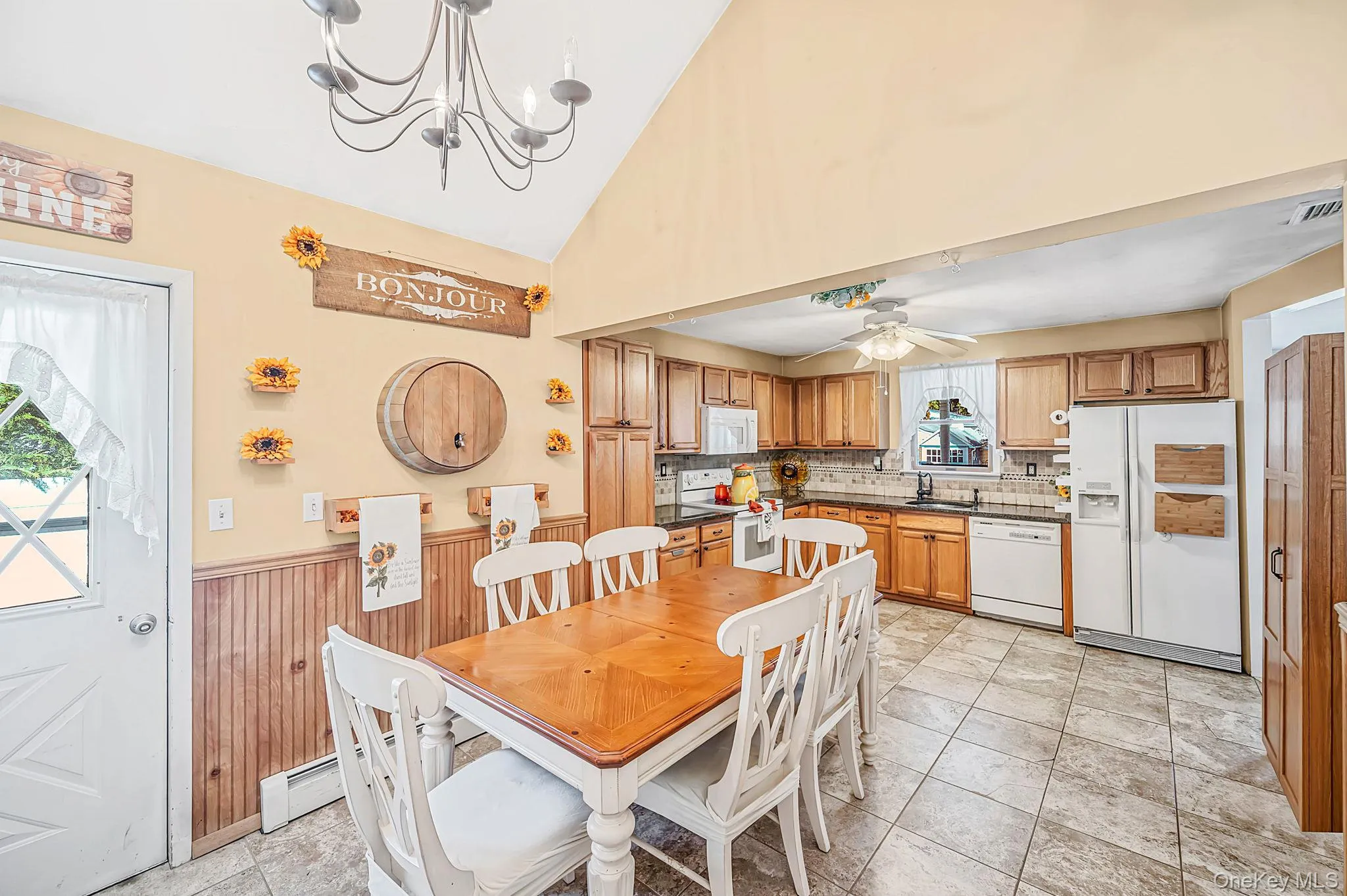 256 Deer Road, Islip, NY, 3 Bedrooms Bedrooms, 5 Rooms Rooms,1 BathroomBathrooms,Residential,For Rent,Deer,0,1042164 256 Deer Road, Islip, NY, 3 Bedrooms Bedrooms, 5 Rooms Rooms,1 BathroomBathrooms,Residential,For Rent,Deer,0,1042164