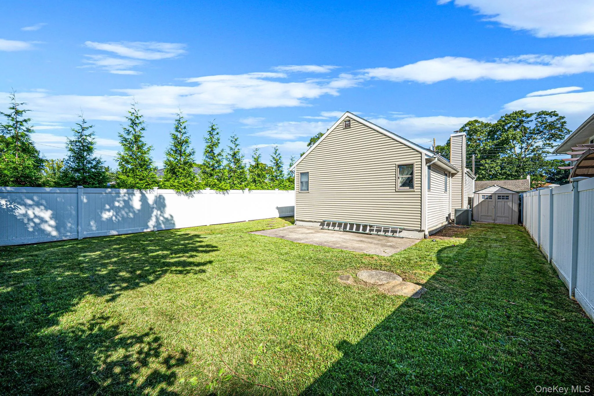 256 Deer Road, Islip, NY, 3 Bedrooms Bedrooms, 5 Rooms Rooms,1 BathroomBathrooms,Residential,For Rent,Deer,0,1042164 256 Deer Road, Islip, NY, 3 Bedrooms Bedrooms, 5 Rooms Rooms,1 BathroomBathrooms,Residential,For Rent,Deer,0,1042164