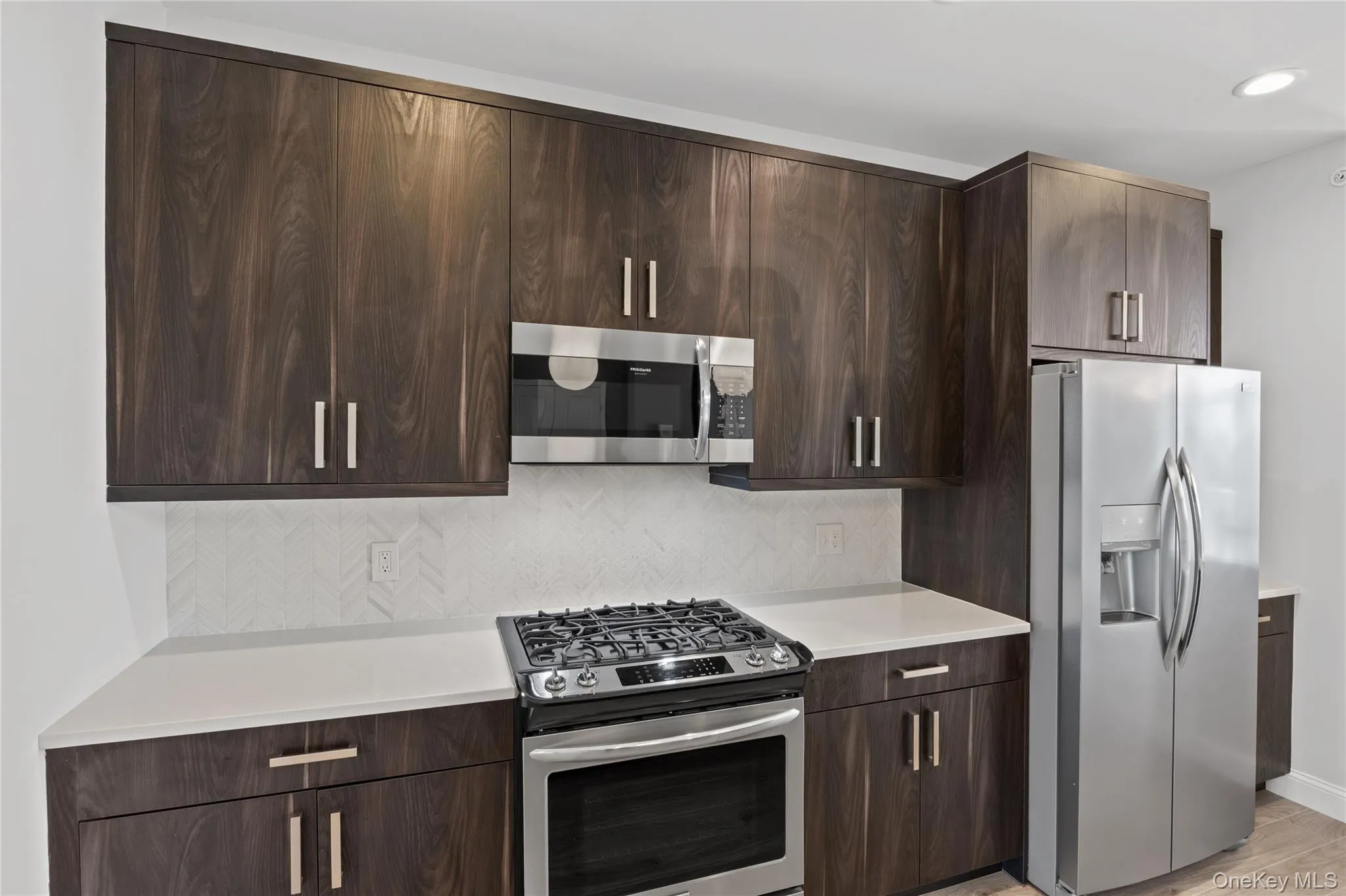 6 Grace Hall Lane, Brookhaven, NY, 2 Bedrooms Bedrooms, 5 Rooms Rooms,2 BathroomsBathrooms,Residential,For Rent,Grace Hall,0,1042166 6 Grace Hall Lane, Brookhaven, NY, 2 Bedrooms Bedrooms, 5 Rooms Rooms,2 BathroomsBathrooms,Residential,For Rent,Grace Hall,0,1042166