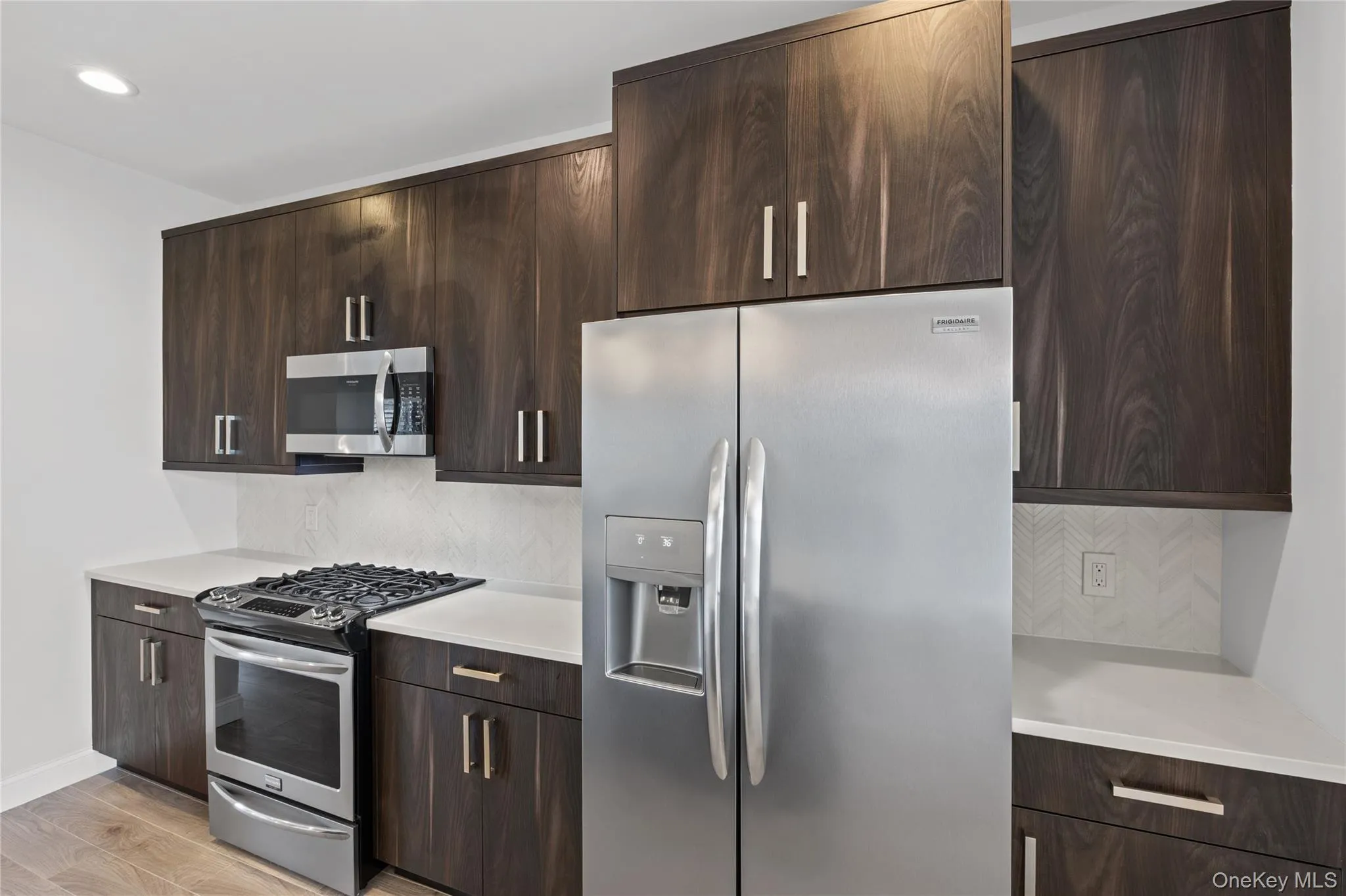 6 Grace Hall Lane, Brookhaven, NY, 2 Bedrooms Bedrooms, 5 Rooms Rooms,2 BathroomsBathrooms,Residential,For Rent,Grace Hall,0,1042166 6 Grace Hall Lane, Brookhaven, NY, 2 Bedrooms Bedrooms, 5 Rooms Rooms,2 BathroomsBathrooms,Residential,For Rent,Grace Hall,0,1042166