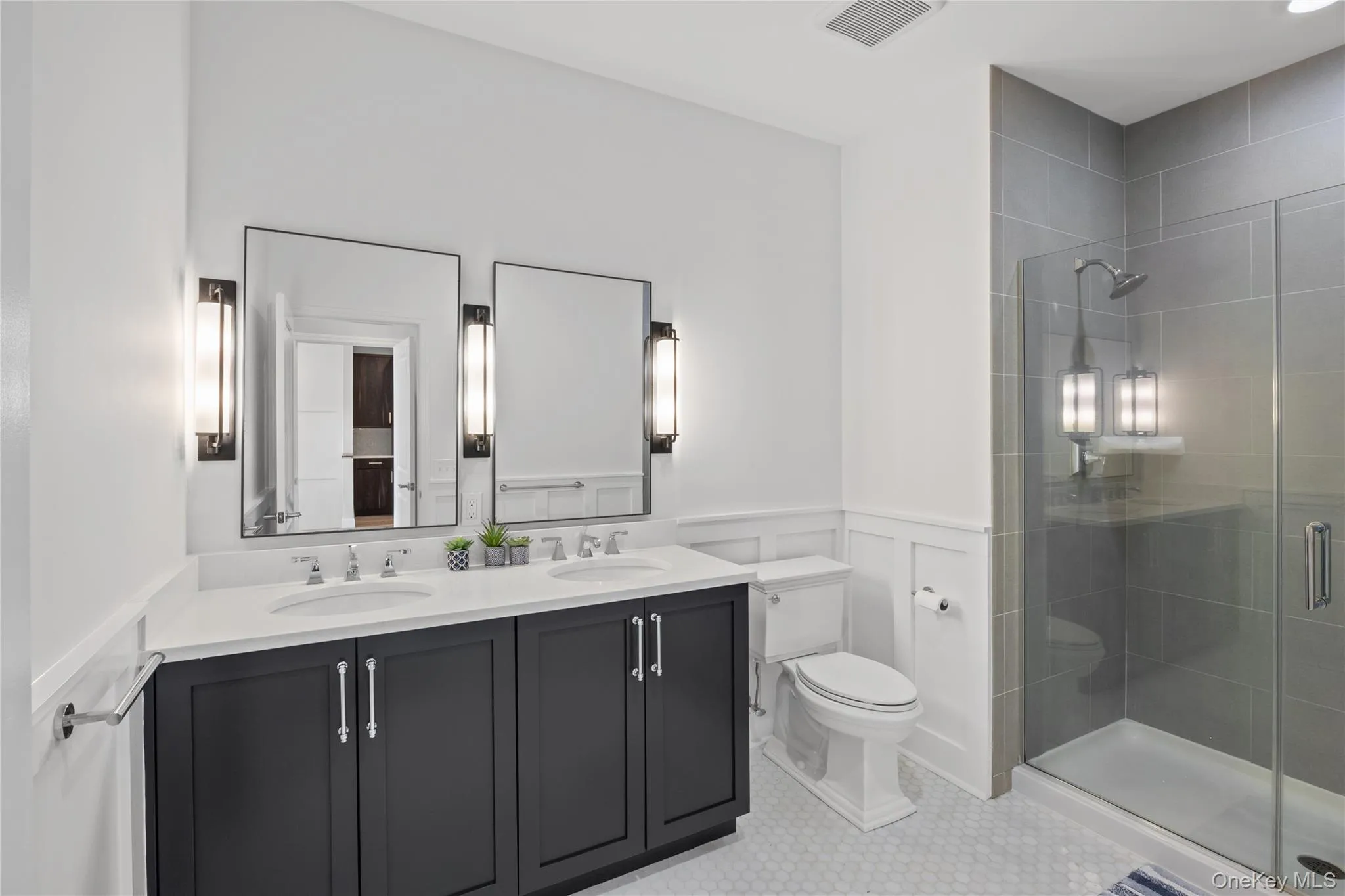 6 Grace Hall Lane, Brookhaven, NY, 2 Bedrooms Bedrooms, 5 Rooms Rooms,2 BathroomsBathrooms,Residential,For Rent,Grace Hall,0,1042166 6 Grace Hall Lane, Brookhaven, NY, 2 Bedrooms Bedrooms, 5 Rooms Rooms,2 BathroomsBathrooms,Residential,For Rent,Grace Hall,0,1042166