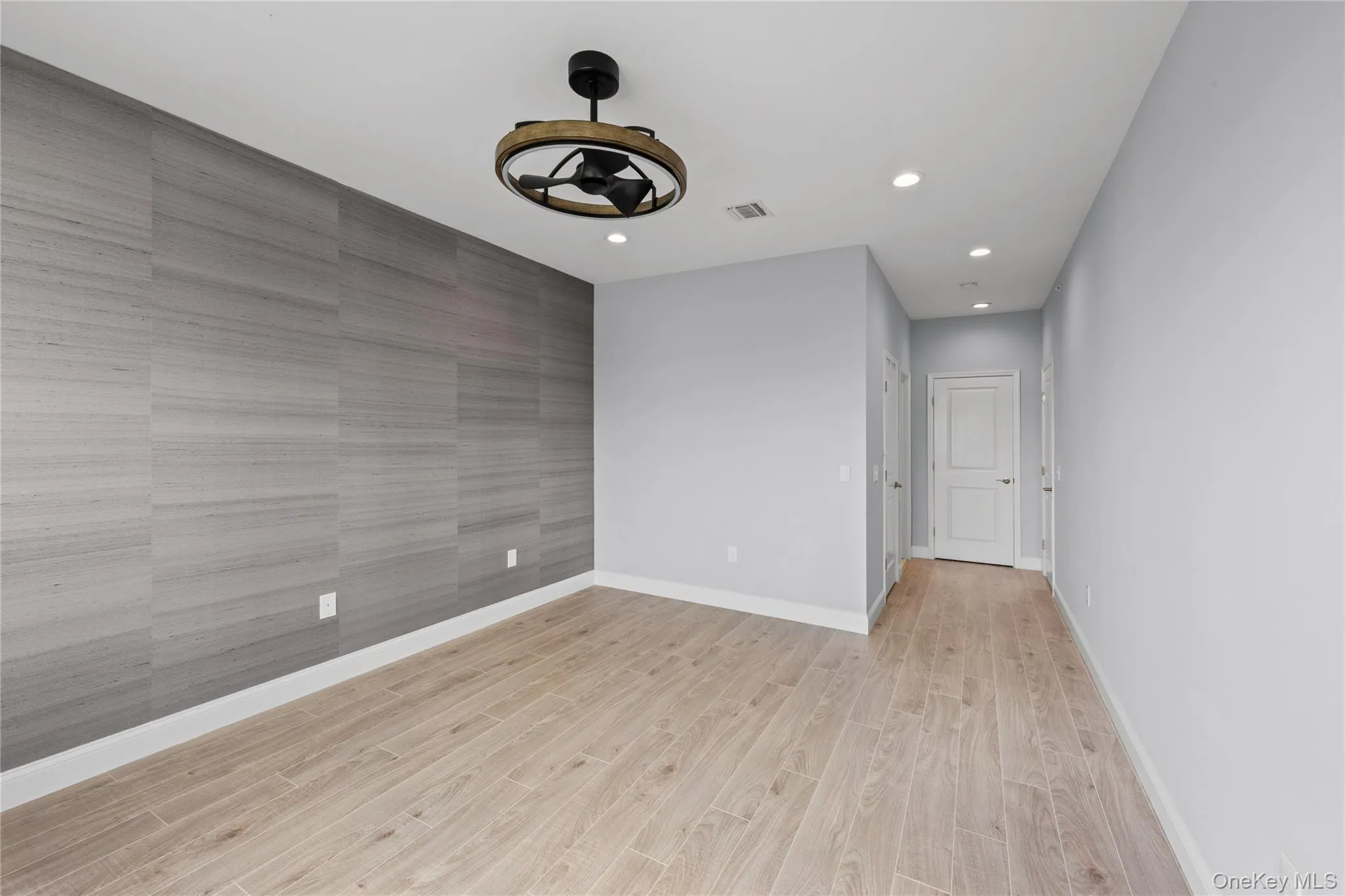 6 Grace Hall Lane, Brookhaven, NY, 2 Bedrooms Bedrooms, 5 Rooms Rooms,2 BathroomsBathrooms,Residential,For Rent,Grace Hall,0,1042166 6 Grace Hall Lane, Brookhaven, NY, 2 Bedrooms Bedrooms, 5 Rooms Rooms,2 BathroomsBathrooms,Residential,For Rent,Grace Hall,0,1042166