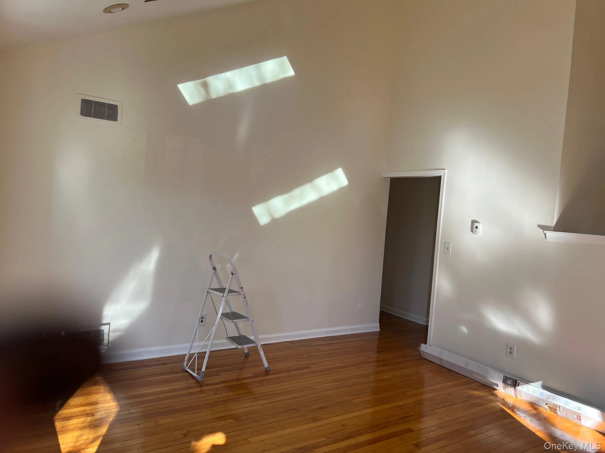 623 Chester Road, Islip, NY, 2 Bedroom Bedrooms, 2 Room Rooms,1 BathroomBathrooms,Residential Lease,For Rent,Chester,0,1042168 623 Chester Road, Islip, NY, 2 Bedroom Bedrooms, 2 Room Rooms,1 BathroomBathrooms,Residential Lease,For Rent,Chester,0,1042168