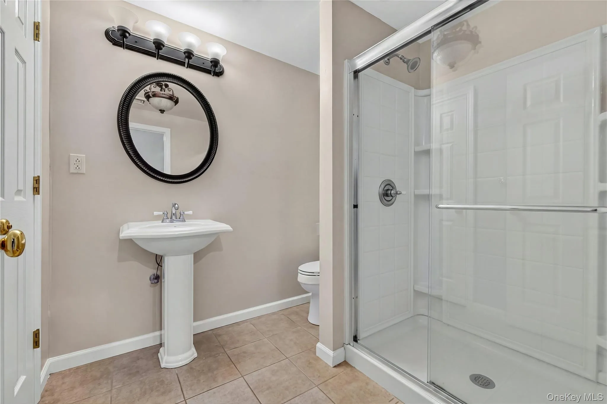 2506 Constitution Way, New Windsor, NY, 4 Bedrooms Bedrooms, 10 Rooms Rooms,3 BathroomsBathrooms,Residential,For Rent,Constitution,0,1042179 2506 Constitution Way, New Windsor, NY, 4 Bedrooms Bedrooms, 10 Rooms Rooms,3 BathroomsBathrooms,Residential,For Rent,Constitution,0,1042179
