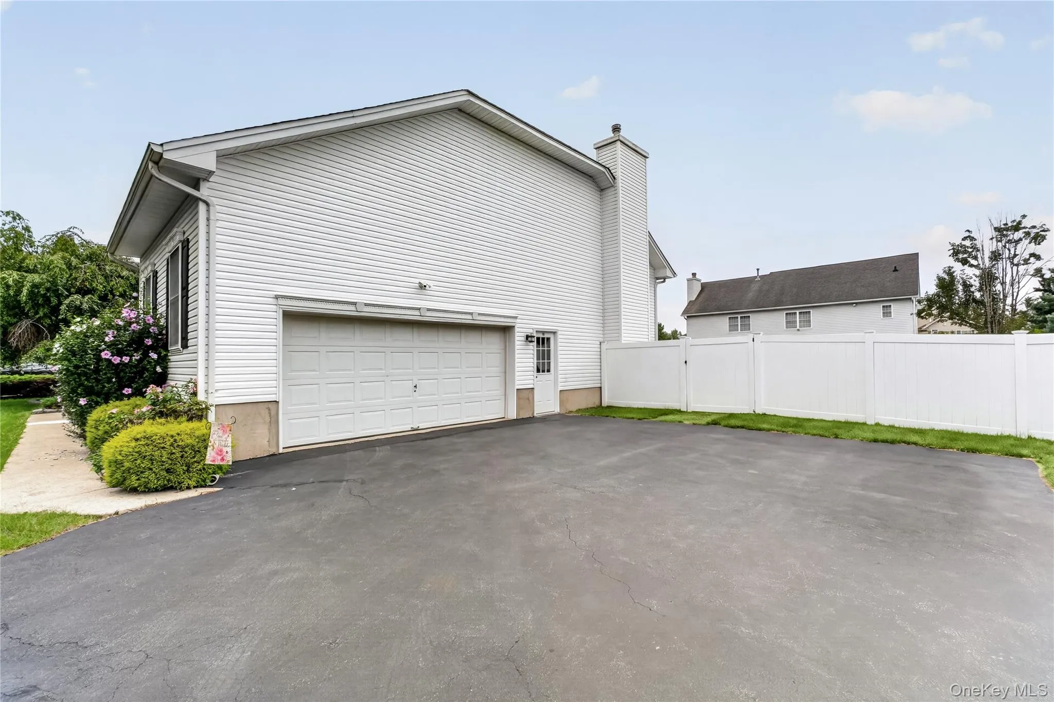 2506 Constitution Way, New Windsor, NY, 4 Bedrooms Bedrooms, 10 Rooms Rooms,3 BathroomsBathrooms,Residential,For Rent,Constitution,0,1042179 2506 Constitution Way, New Windsor, NY, 4 Bedrooms Bedrooms, 10 Rooms Rooms,3 BathroomsBathrooms,Residential,For Rent,Constitution,0,1042179