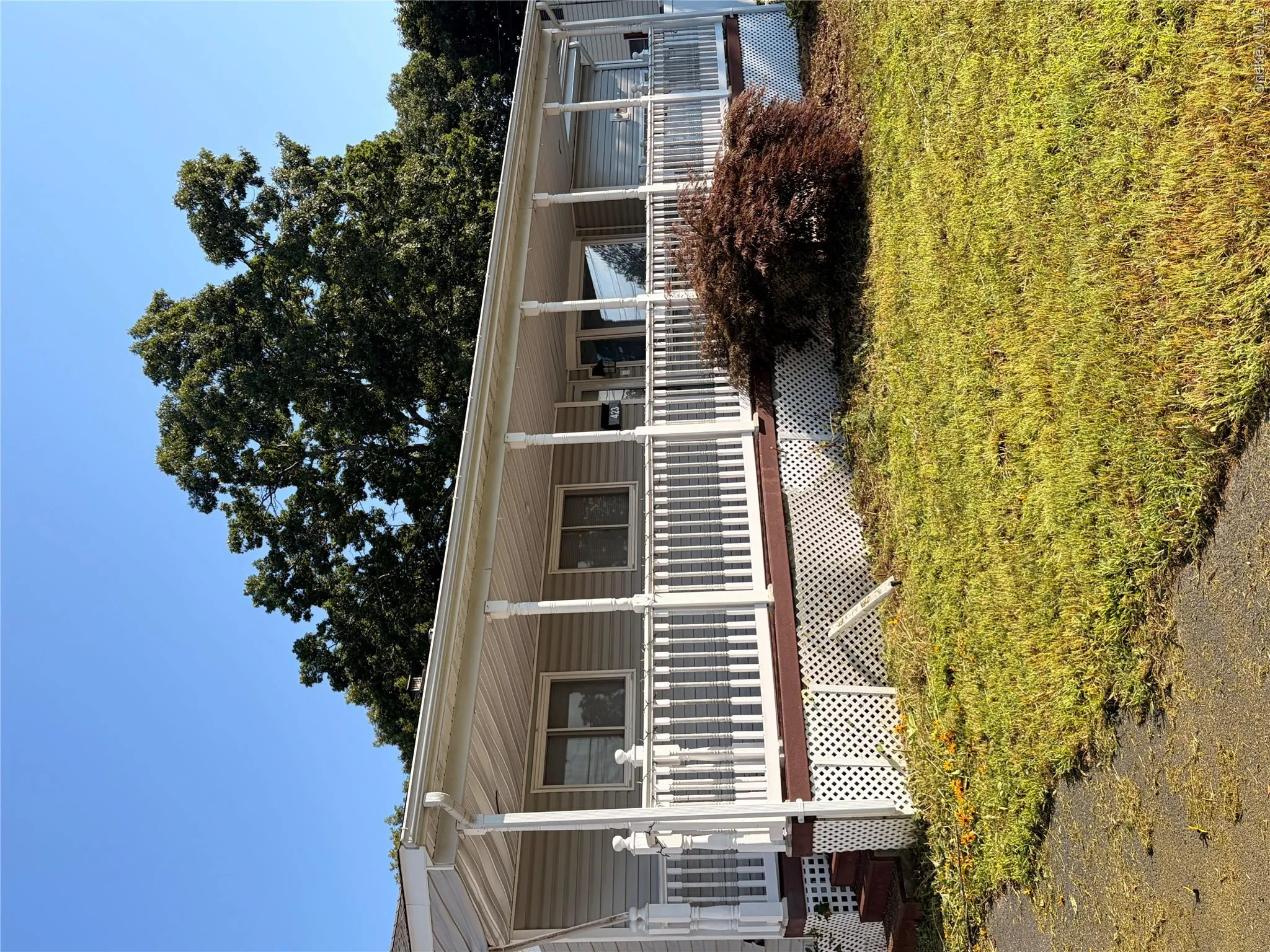 423 Elmwood Street, Islip, NY, 4 Bedrooms Bedrooms, 7 Rooms Rooms,2 BathroomsBathrooms,Residential,For Rent,Elmwood,0,1042180 423 Elmwood Street, Islip, NY, 4 Bedrooms Bedrooms, 7 Rooms Rooms,2 BathroomsBathrooms,Residential,For Rent,Elmwood,0,1042180