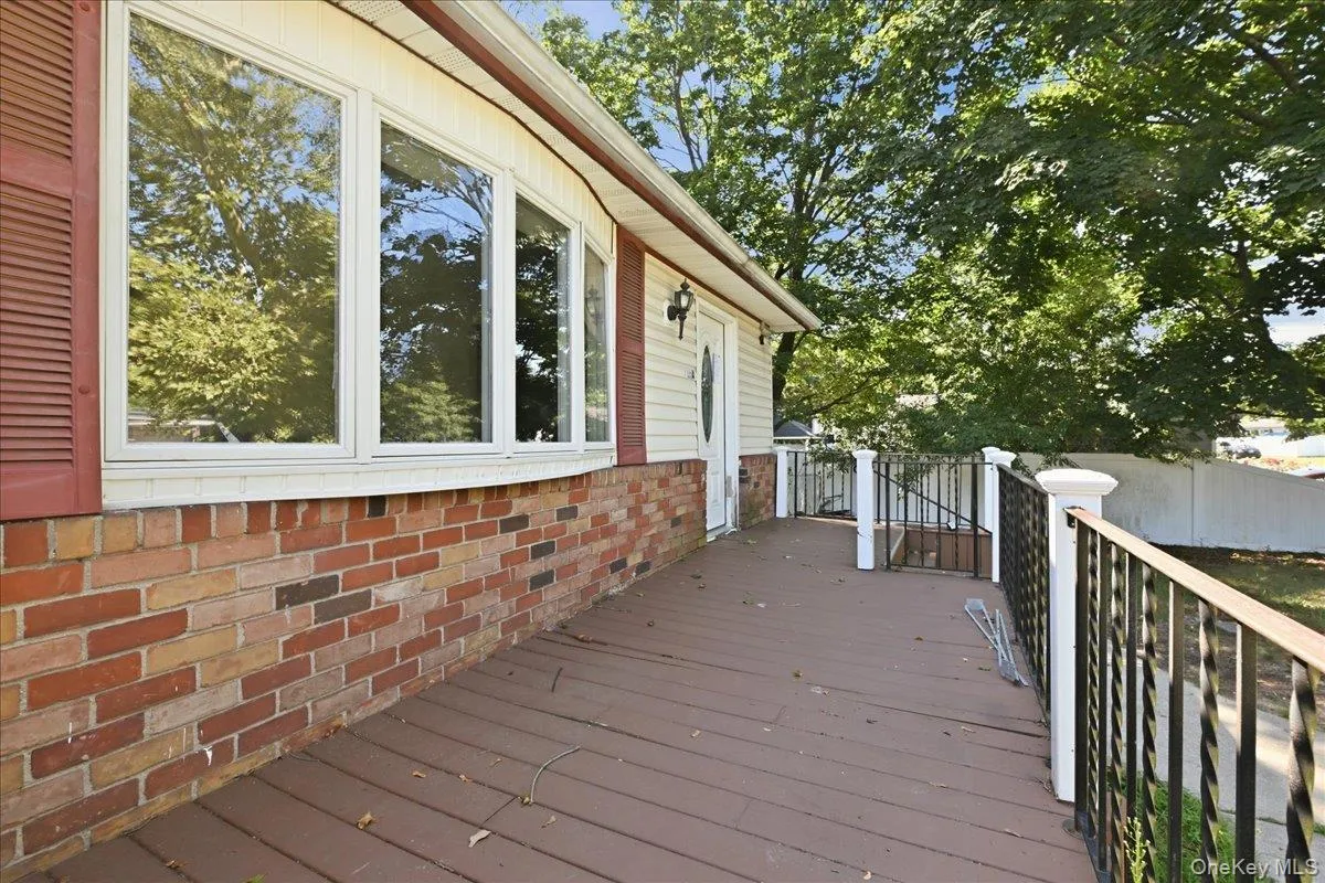 1127A Bay Shore Avenue, Islip, NY, 3 Bedrooms Bedrooms, 12 Rooms Rooms,2 BathroomsBathrooms,Residential,For Rent,Bay Shore,0,1042181 1127A Bay Shore Avenue, Islip, NY, 3 Bedrooms Bedrooms, 12 Rooms Rooms,2 BathroomsBathrooms,Residential,For Rent,Bay Shore,0,1042181