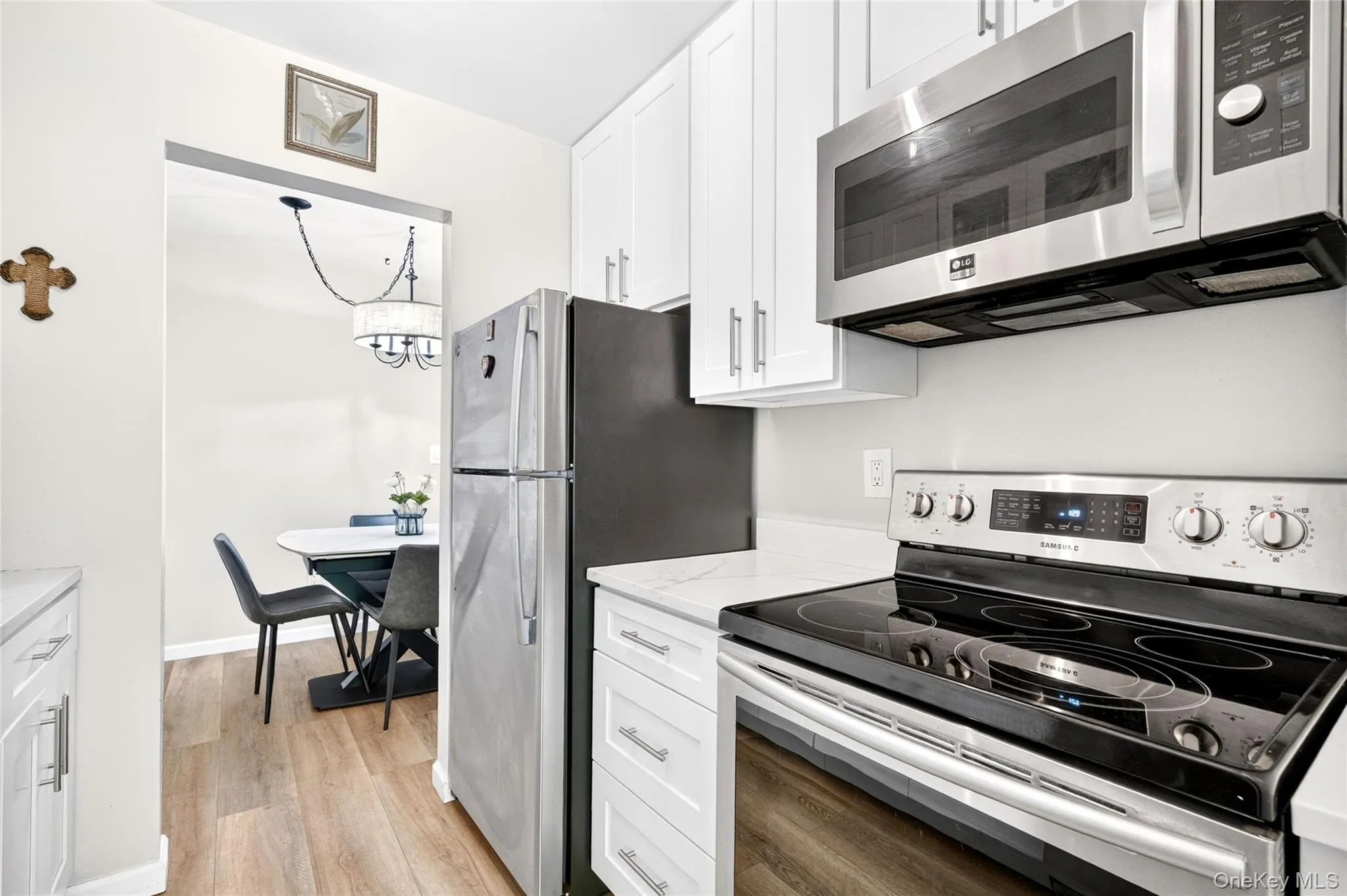 1 David Lane, Yonkers, NY, 1 Bedroom Bedrooms, 3 Rooms Rooms,1 BathroomBathrooms,Residential,For Rent,David,0,1042185 1 David Lane, Yonkers, NY, 1 Bedroom Bedrooms, 3 Rooms Rooms,1 BathroomBathrooms,Residential,For Rent,David,0,1042185