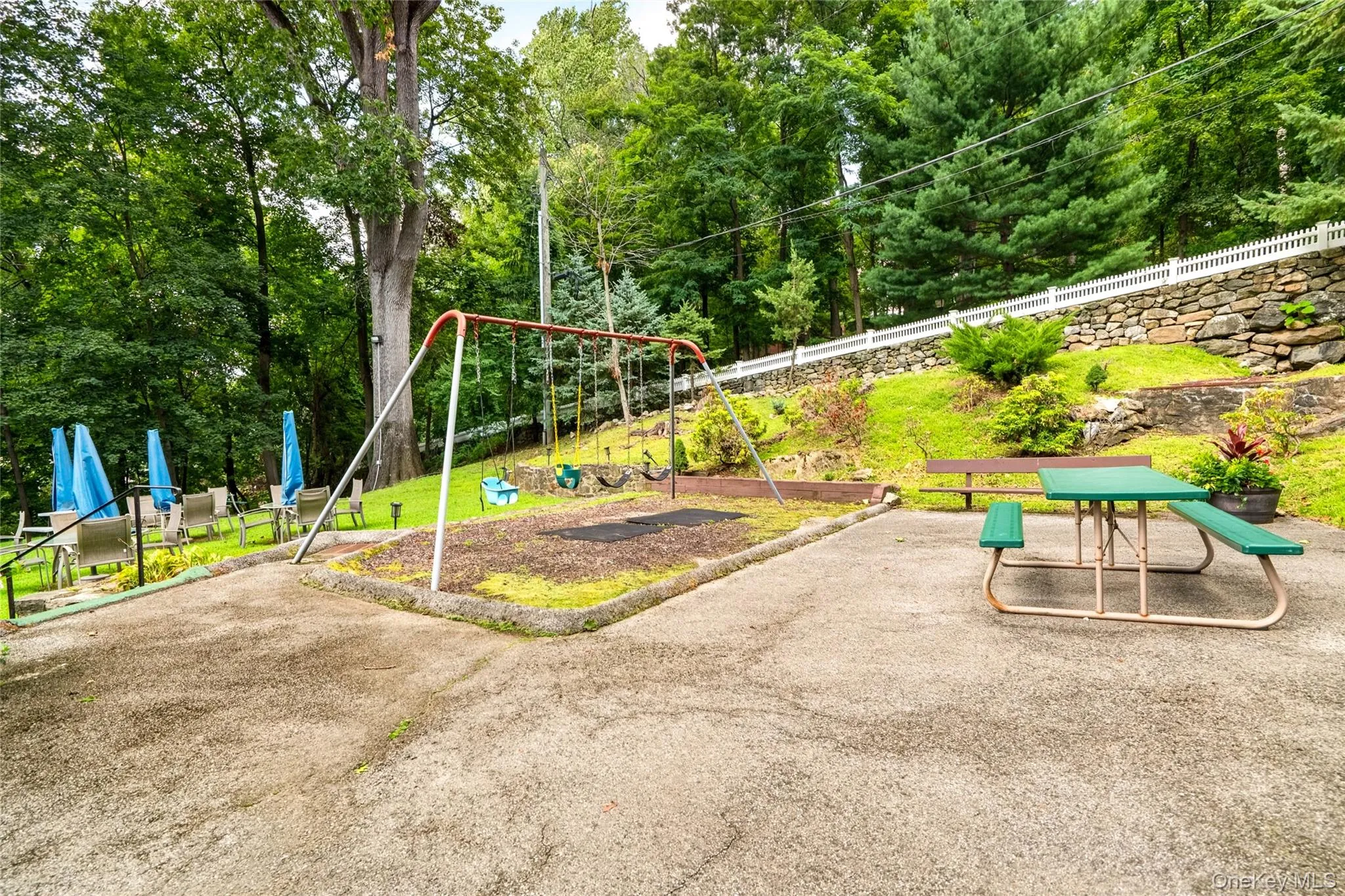 1 David Lane, Yonkers, NY, 1 Bedroom Bedrooms, 3 Rooms Rooms,1 BathroomBathrooms,Residential,For Rent,David,0,1042185 1 David Lane, Yonkers, NY, 1 Bedroom Bedrooms, 3 Rooms Rooms,1 BathroomBathrooms,Residential,For Rent,David,0,1042185