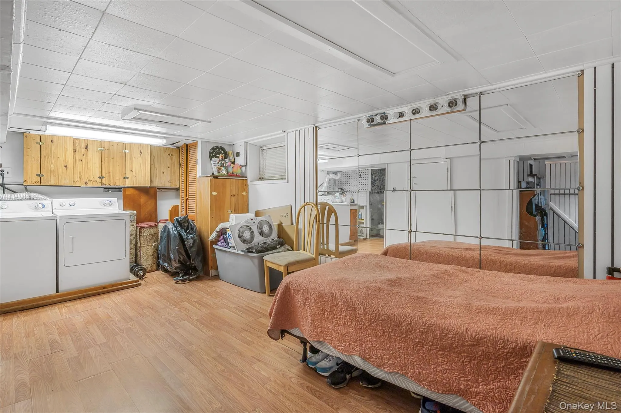 24102 142nd Avenue, New York, NY, 3 Bedrooms Bedrooms, 11 Rooms Rooms,2 BathroomsBathrooms,Residential,For Rent,142nd,0,1042186 24102 142nd Avenue, New York, NY, 3 Bedrooms Bedrooms, 11 Rooms Rooms,2 BathroomsBathrooms,Residential,For Rent,142nd,0,1042186
