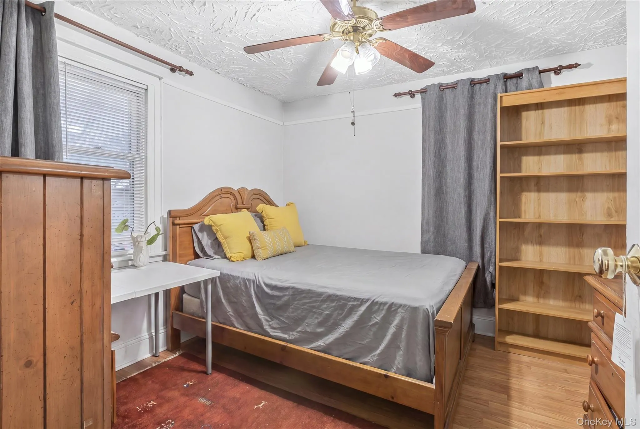 24102 142nd Avenue, New York, NY, 3 Bedrooms Bedrooms, 11 Rooms Rooms,2 BathroomsBathrooms,Residential,For Rent,142nd,0,1042186 24102 142nd Avenue, New York, NY, 3 Bedrooms Bedrooms, 11 Rooms Rooms,2 BathroomsBathrooms,Residential,For Rent,142nd,0,1042186