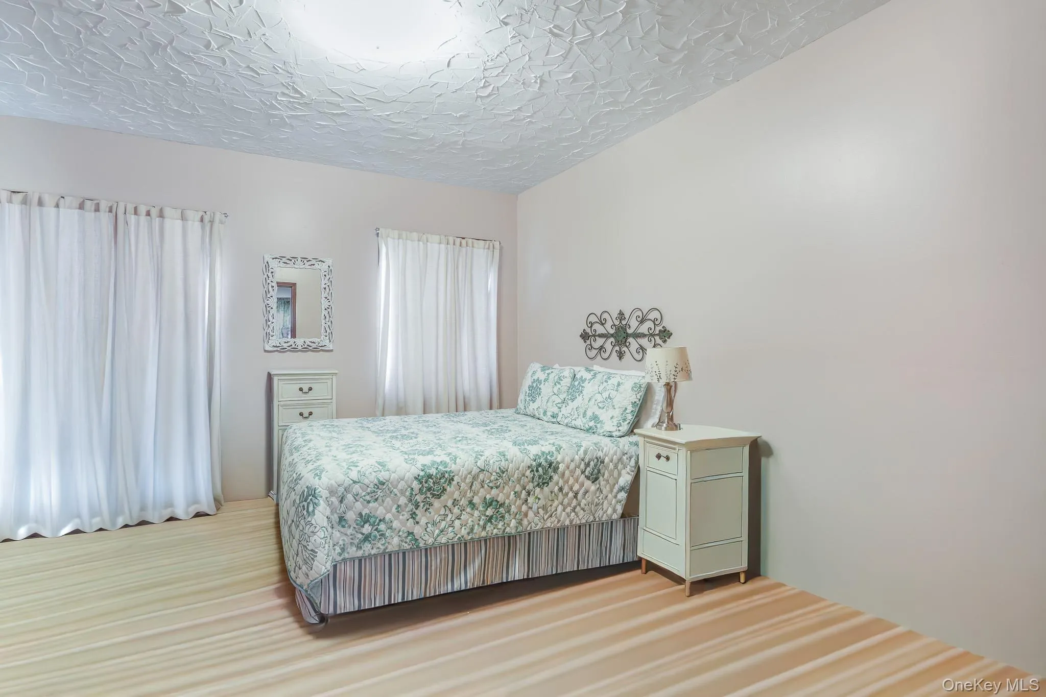 25 Taylor Avenue, Poughkeepsie, NY, 3 Bedrooms Bedrooms, 8 Rooms Rooms,2 BathroomsBathrooms,Residential,For Rent,Taylor,0,1042187 25 Taylor Avenue, Poughkeepsie, NY, 3 Bedrooms Bedrooms, 8 Rooms Rooms,2 BathroomsBathrooms,Residential,For Rent,Taylor,0,1042187