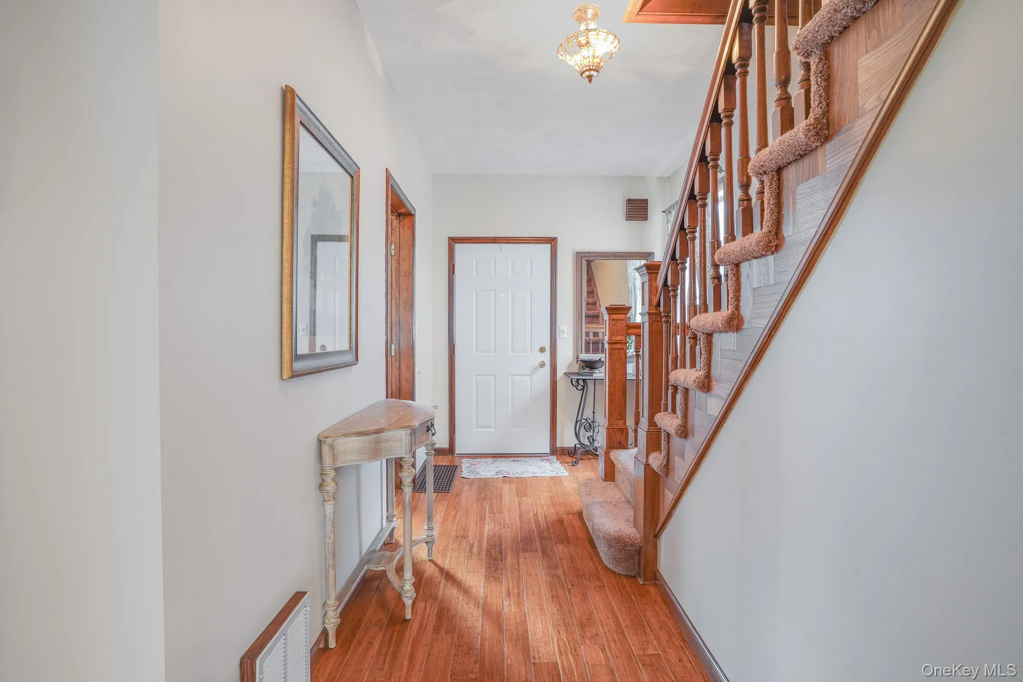 25 Taylor Avenue, Poughkeepsie, NY, 3 Bedrooms Bedrooms, 8 Rooms Rooms,2 BathroomsBathrooms,Residential,For Rent,Taylor,0,1042187 25 Taylor Avenue, Poughkeepsie, NY, 3 Bedrooms Bedrooms, 8 Rooms Rooms,2 BathroomsBathrooms,Residential,For Rent,Taylor,0,1042187