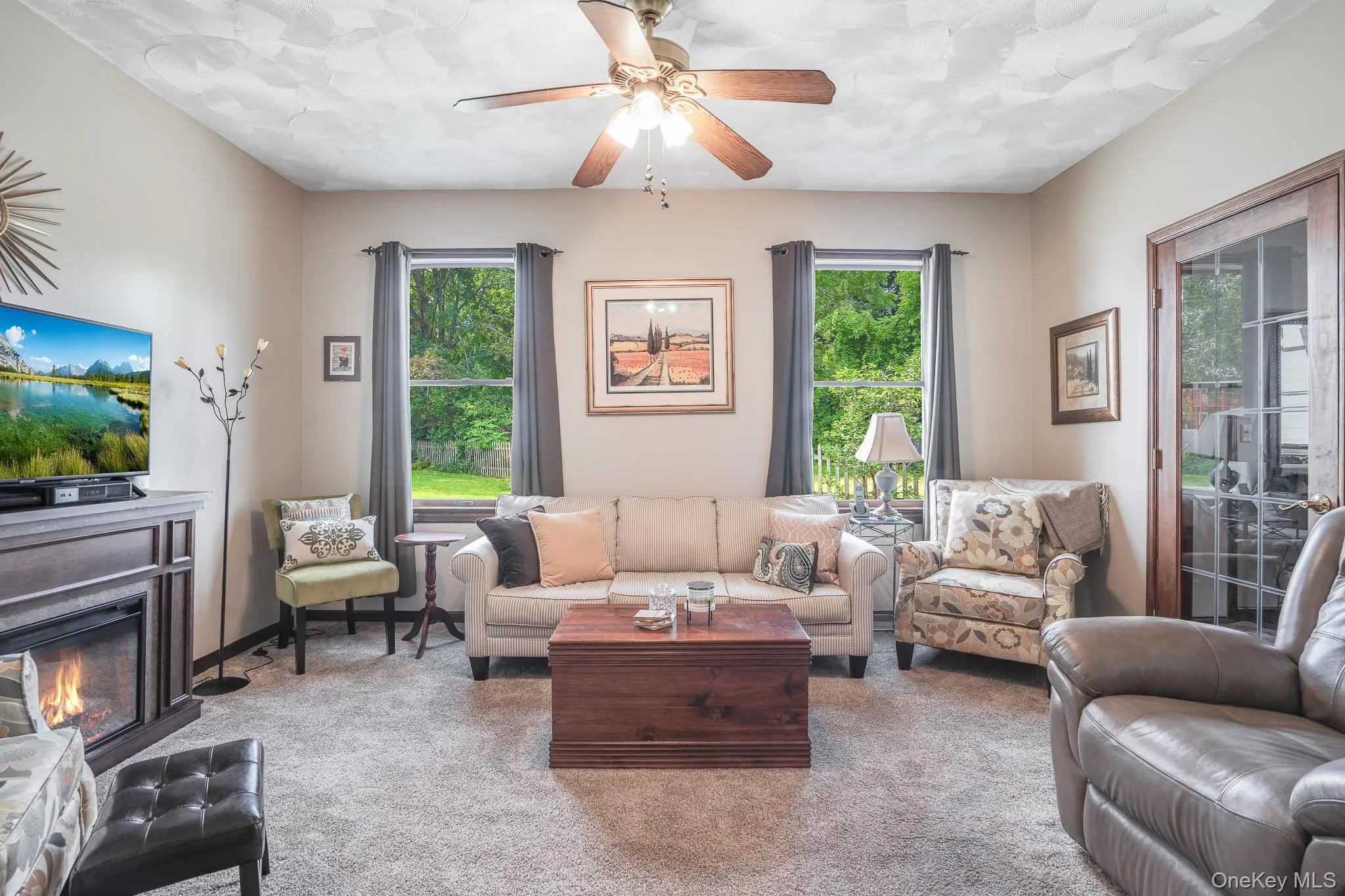 25 Taylor Avenue, Poughkeepsie, NY, 3 Bedrooms Bedrooms, 8 Rooms Rooms,2 BathroomsBathrooms,Residential,For Rent,Taylor,0,1042187 25 Taylor Avenue, Poughkeepsie, NY, 3 Bedrooms Bedrooms, 8 Rooms Rooms,2 BathroomsBathrooms,Residential,For Rent,Taylor,0,1042187