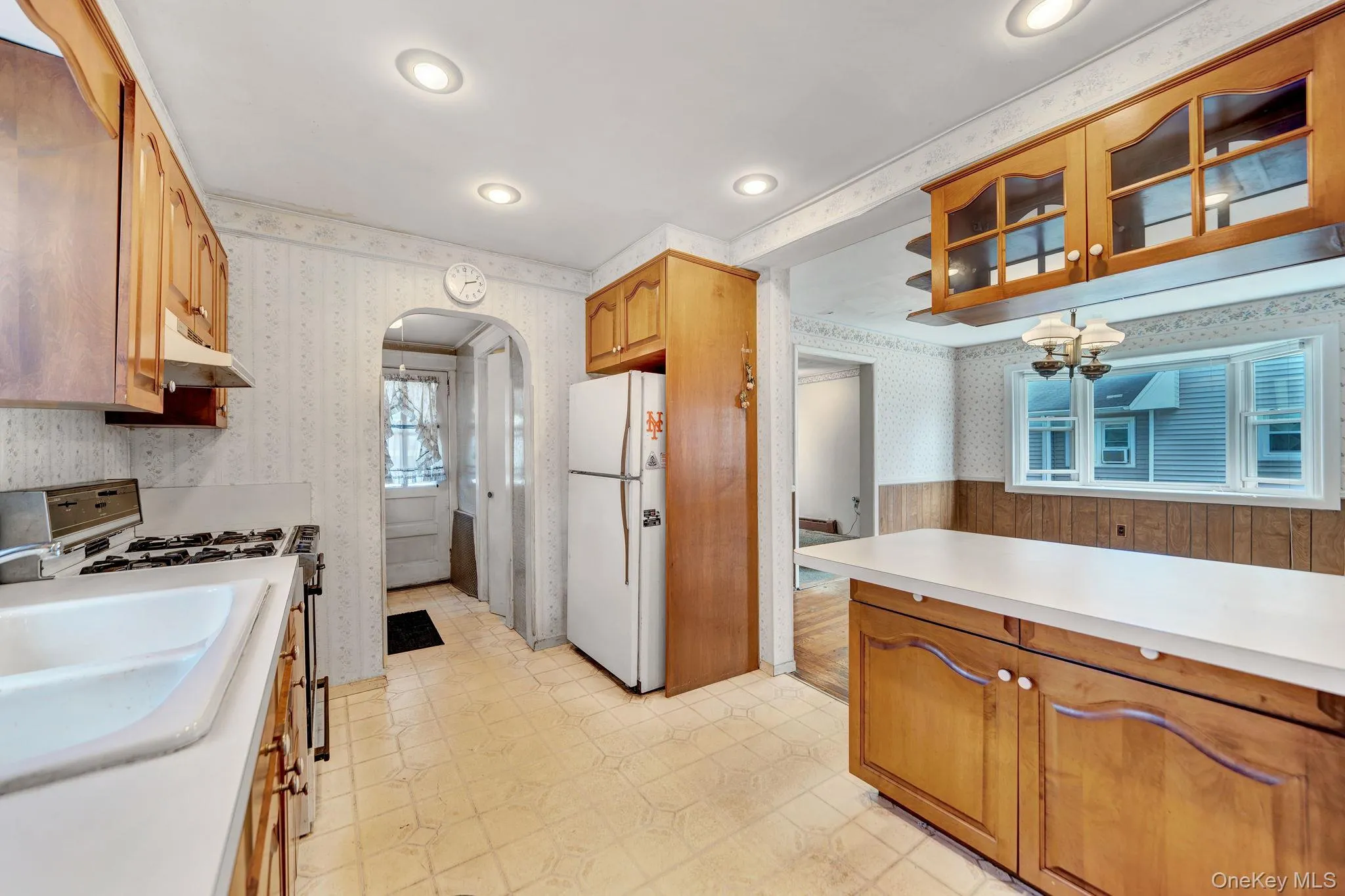 55 Mc Kinley Avenue, Oyster Bay, NY, 3 Bedrooms Bedrooms, 9 Rooms Rooms,2 BathroomsBathrooms,Residential,For Rent,Mc Kinley,0,1042188 55 Mc Kinley Avenue, Oyster Bay, NY, 3 Bedrooms Bedrooms, 9 Rooms Rooms,2 BathroomsBathrooms,Residential,For Rent,Mc Kinley,0,1042188