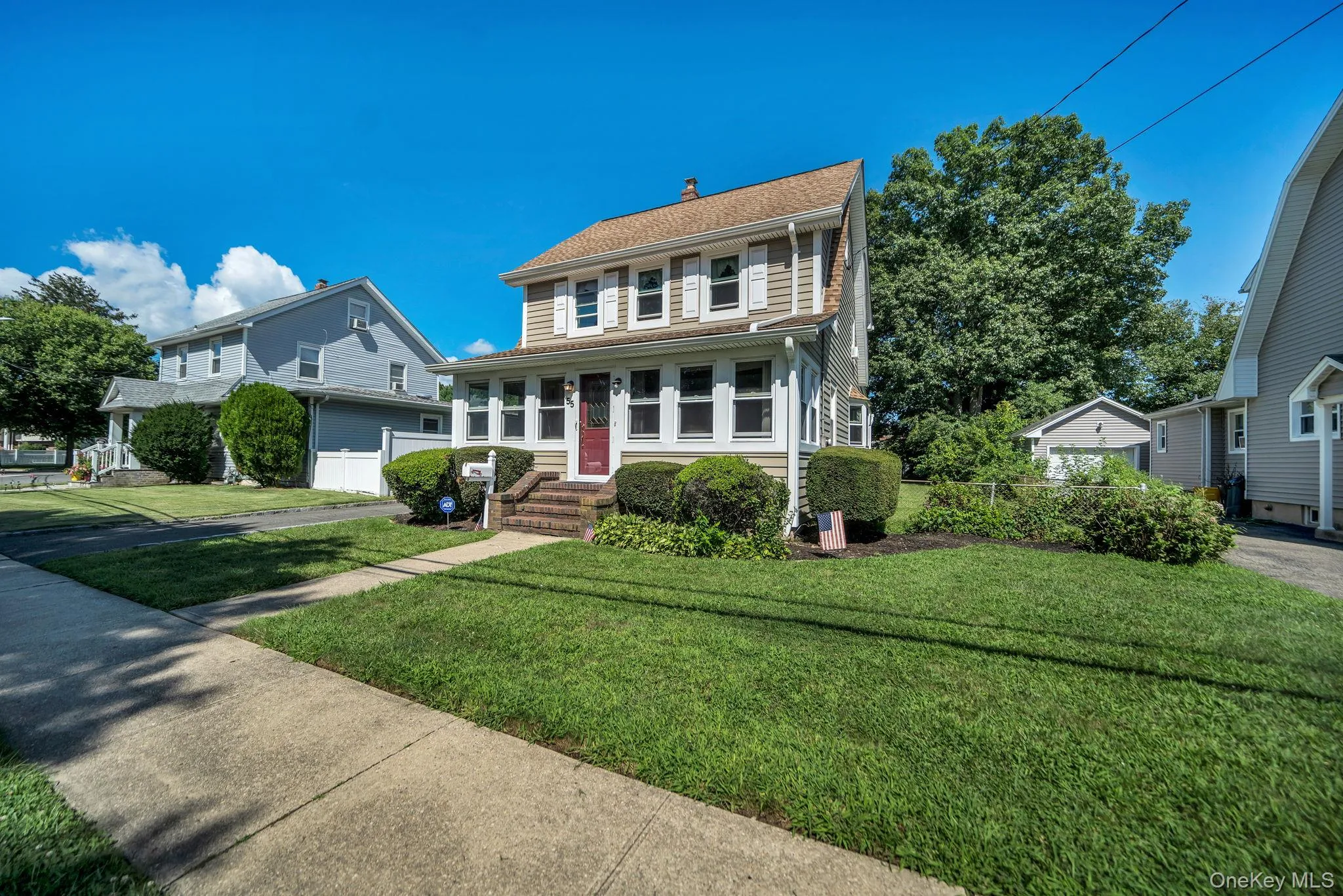 55 Mc Kinley Avenue, Oyster Bay, NY, 3 Bedrooms Bedrooms, 9 Rooms Rooms,2 BathroomsBathrooms,Residential,For Rent,Mc Kinley,0,1042188 55 Mc Kinley Avenue, Oyster Bay, NY, 3 Bedrooms Bedrooms, 9 Rooms Rooms,2 BathroomsBathrooms,Residential,For Rent,Mc Kinley,0,1042188