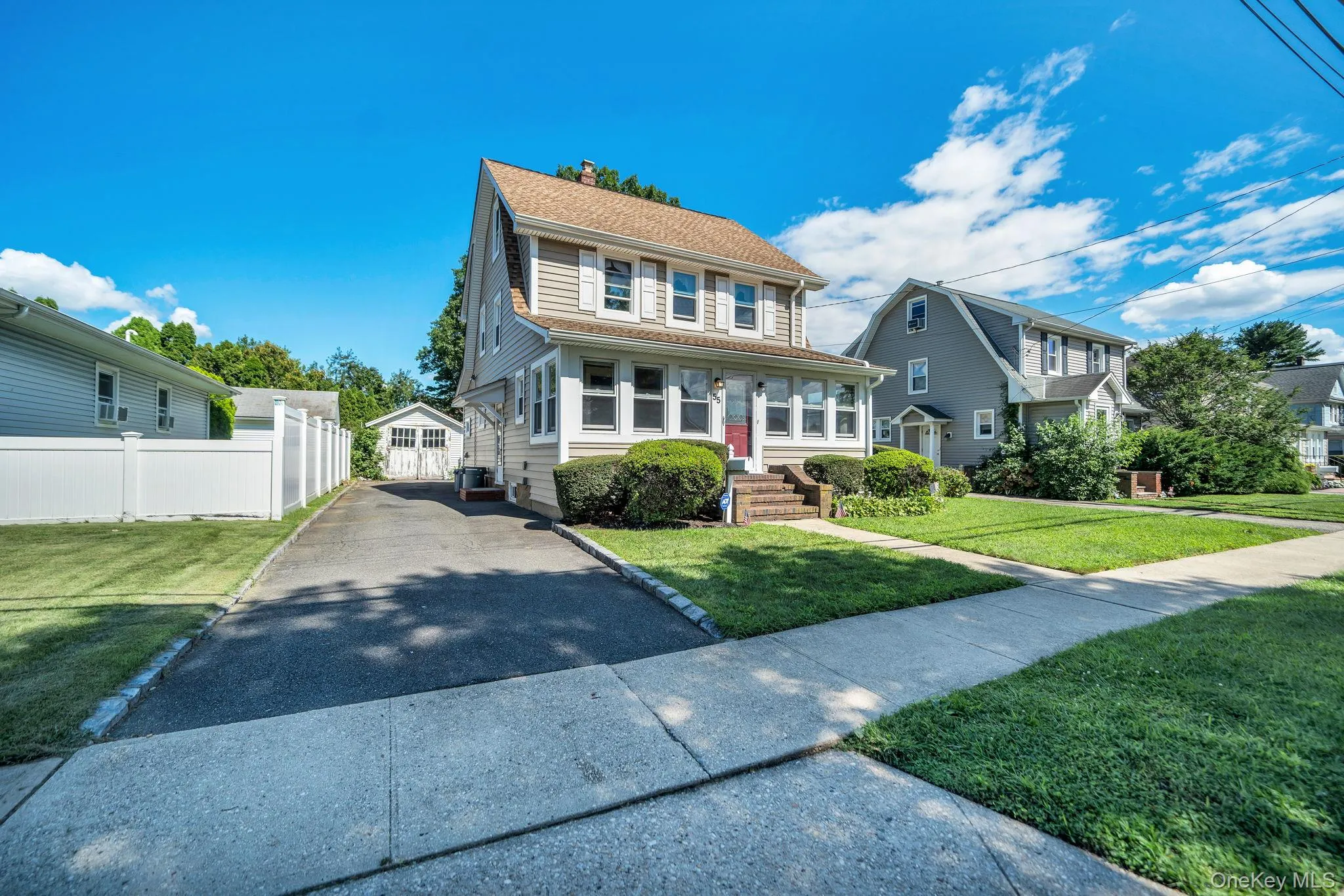 55 Mc Kinley Avenue, Oyster Bay, NY, 3 Bedrooms Bedrooms, 9 Rooms Rooms,2 BathroomsBathrooms,Residential,For Rent,Mc Kinley,0,1042188 55 Mc Kinley Avenue, Oyster Bay, NY, 3 Bedrooms Bedrooms, 9 Rooms Rooms,2 BathroomsBathrooms,Residential,For Rent,Mc Kinley,0,1042188