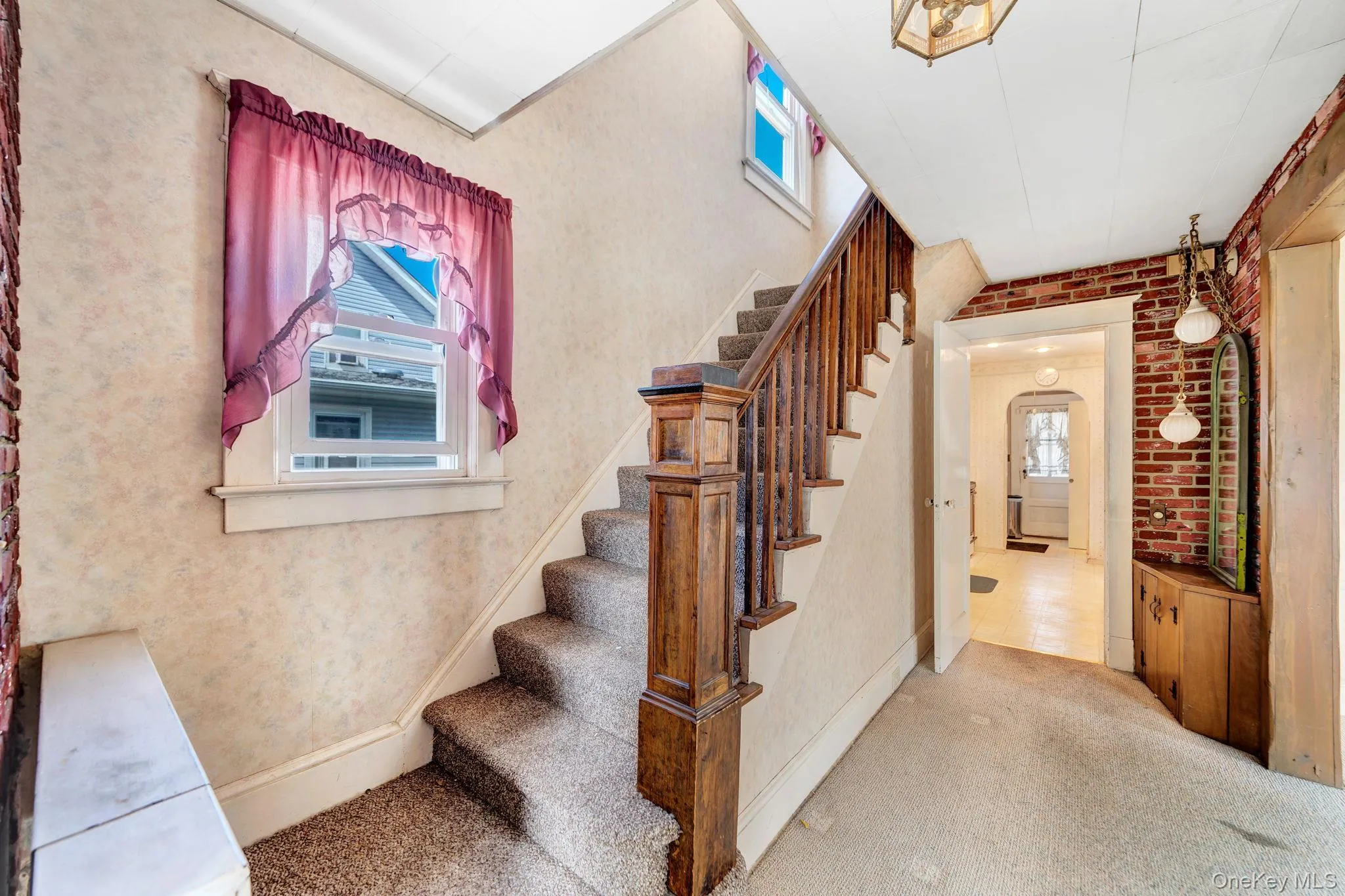 55 Mc Kinley Avenue, Oyster Bay, NY, 3 Bedrooms Bedrooms, 9 Rooms Rooms,2 BathroomsBathrooms,Residential,For Rent,Mc Kinley,0,1042188 55 Mc Kinley Avenue, Oyster Bay, NY, 3 Bedrooms Bedrooms, 9 Rooms Rooms,2 BathroomsBathrooms,Residential,For Rent,Mc Kinley,0,1042188