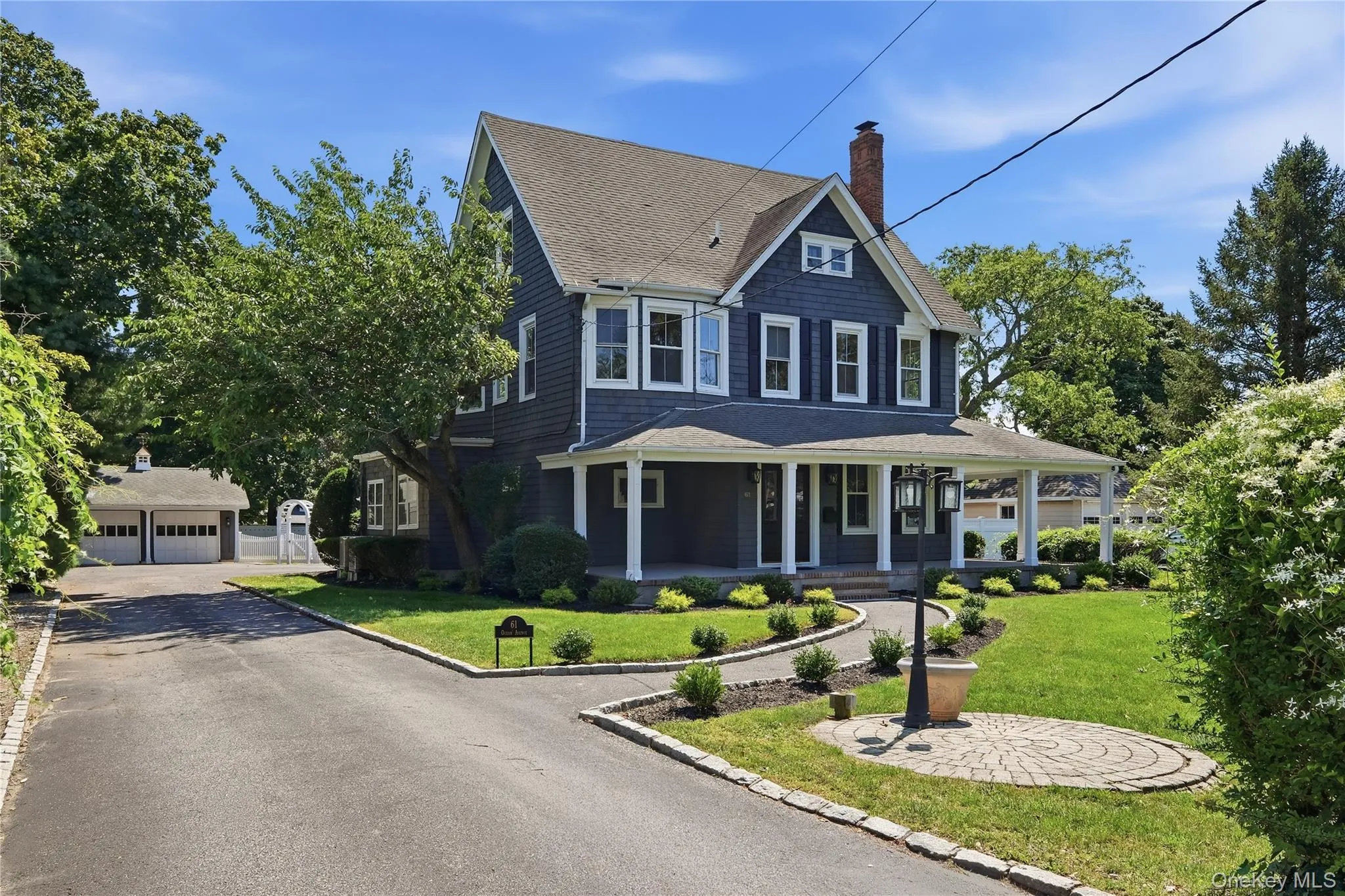 61 Ocean Avenue, Islip, NY, 8 Bedrooms Bedrooms, 14 Rooms Rooms,5 BathroomsBathrooms,Residential,For Rent,Ocean,0,1042189 61 Ocean Avenue, Islip, NY, 8 Bedrooms Bedrooms, 14 Rooms Rooms,5 BathroomsBathrooms,Residential,For Rent,Ocean,0,1042189