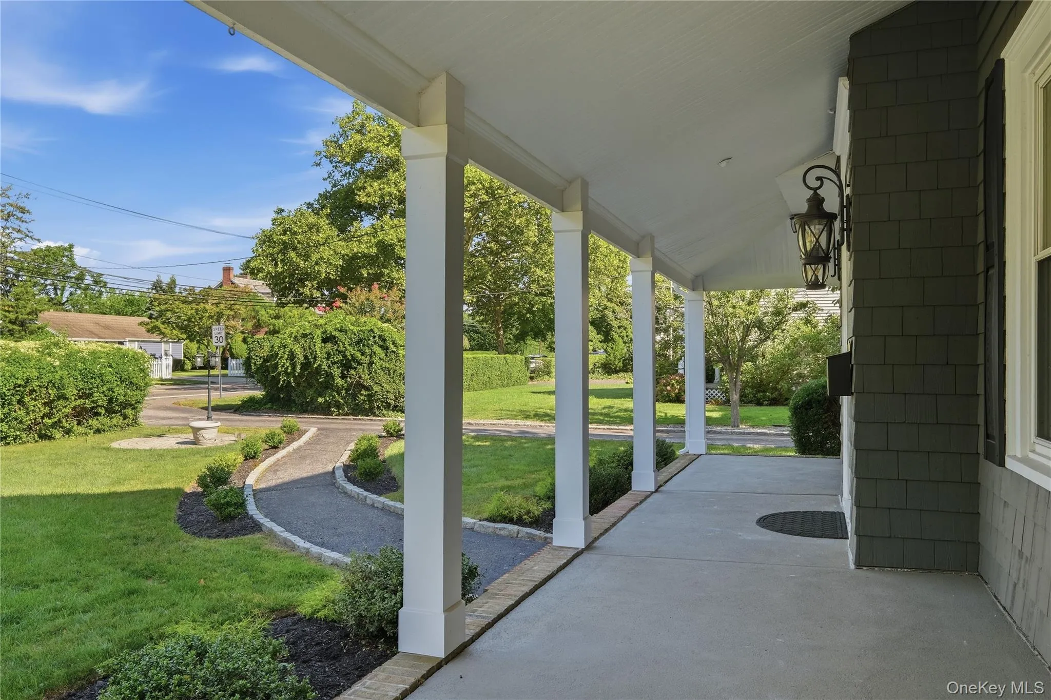 61 Ocean Avenue, Islip, NY, 8 Bedrooms Bedrooms, 14 Rooms Rooms,5 BathroomsBathrooms,Residential,For Rent,Ocean,0,1042189 61 Ocean Avenue, Islip, NY, 8 Bedrooms Bedrooms, 14 Rooms Rooms,5 BathroomsBathrooms,Residential,For Rent,Ocean,0,1042189