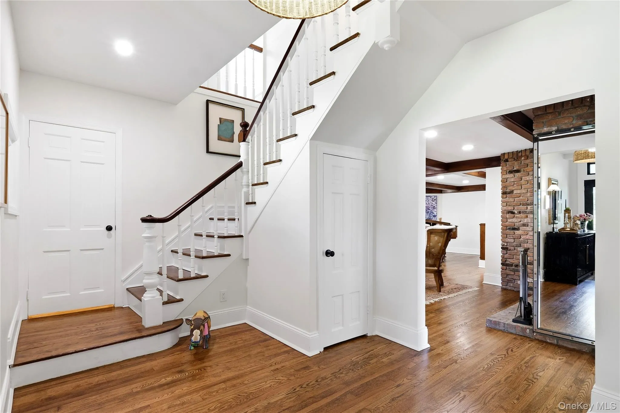 61 Ocean Avenue, Islip, NY, 8 Bedrooms Bedrooms, 14 Rooms Rooms,5 BathroomsBathrooms,Residential,For Rent,Ocean,0,1042189 61 Ocean Avenue, Islip, NY, 8 Bedrooms Bedrooms, 14 Rooms Rooms,5 BathroomsBathrooms,Residential,For Rent,Ocean,0,1042189