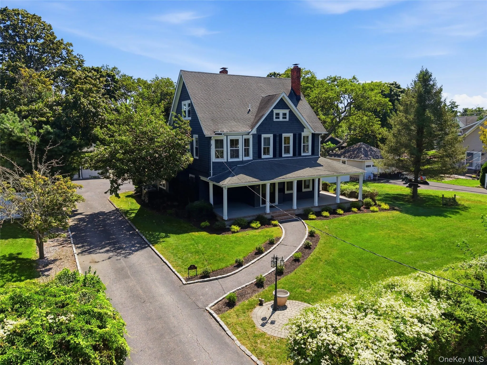 61 Ocean Avenue, Islip, NY, 8 Bedrooms Bedrooms, 14 Rooms Rooms,5 BathroomsBathrooms,Residential,For Rent,Ocean,0,1042189 61 Ocean Avenue, Islip, NY, 8 Bedrooms Bedrooms, 14 Rooms Rooms,5 BathroomsBathrooms,Residential,For Rent,Ocean,0,1042189