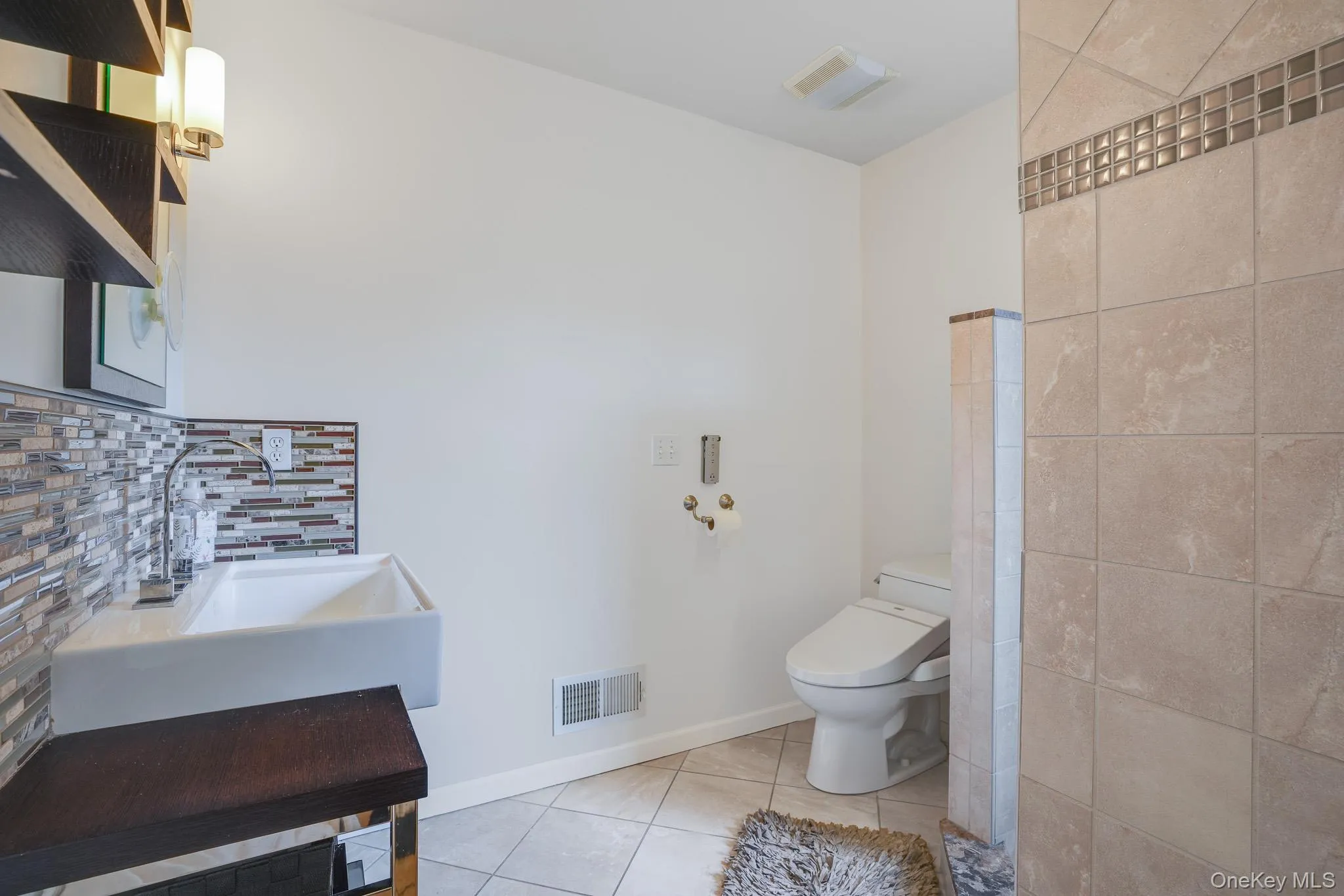27 Frieda Lane, La Grange, NY, 3 Bedrooms Bedrooms, 10 Rooms Rooms,3 BathroomsBathrooms,Residential,For Rent,Frieda,0,1042196 27 Frieda Lane, La Grange, NY, 3 Bedrooms Bedrooms, 10 Rooms Rooms,3 BathroomsBathrooms,Residential,For Rent,Frieda,0,1042196