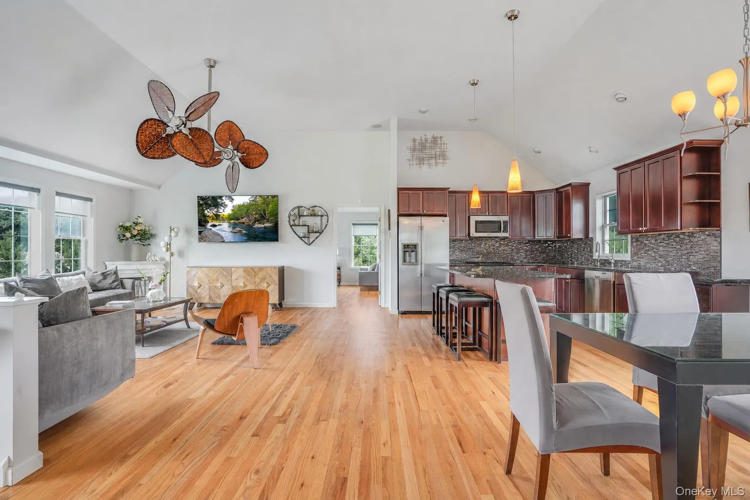 27 Frieda Lane, La Grange, NY, 3 Bedrooms Bedrooms, 10 Rooms Rooms,3 BathroomsBathrooms,Residential,For Rent,Frieda,0,1042196 27 Frieda Lane, La Grange, NY, 3 Bedrooms Bedrooms, 10 Rooms Rooms,3 BathroomsBathrooms,Residential,For Rent,Frieda,0,1042196