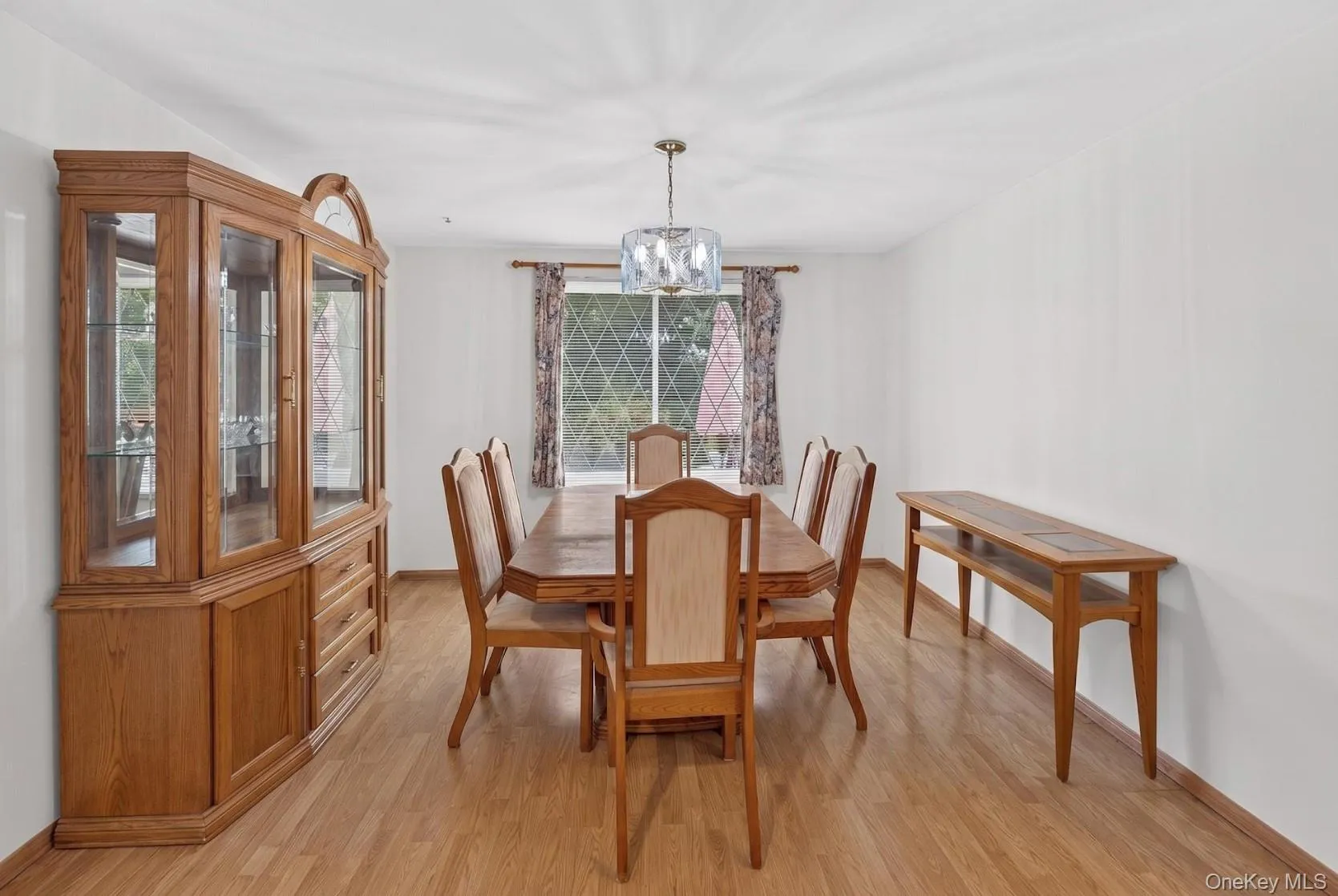 278 Brettonwoods Drive, Brookhaven, NY, 3 Bedrooms Bedrooms, 8 Rooms Rooms,1 BathroomBathrooms,Residential,For Rent,Brettonwoods,0,1042199 278 Brettonwoods Drive, Brookhaven, NY, 3 Bedrooms Bedrooms, 8 Rooms Rooms,1 BathroomBathrooms,Residential,For Rent,Brettonwoods,0,1042199