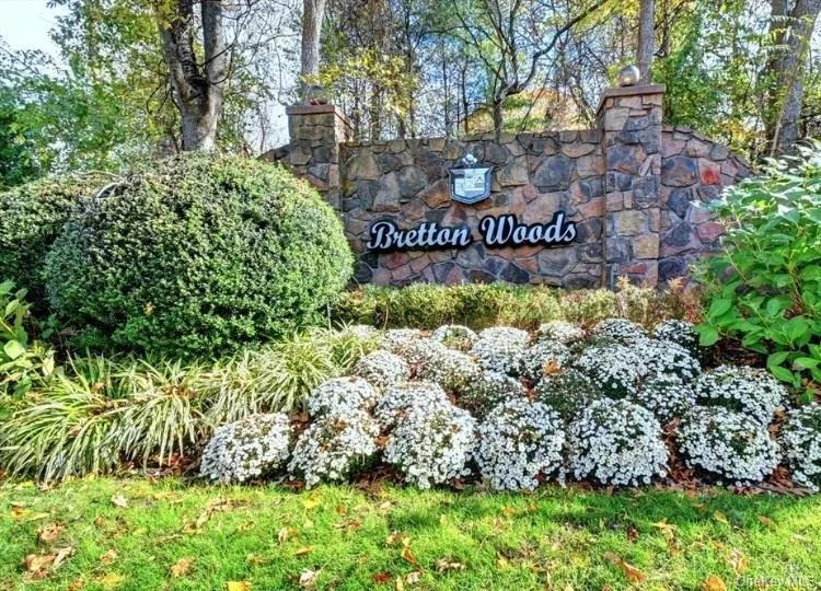 278 Brettonwoods Drive, Brookhaven, NY, 3 Bedrooms Bedrooms, 8 Rooms Rooms,1 BathroomBathrooms,Residential,For Rent,Brettonwoods,0,1042199 278 Brettonwoods Drive, Brookhaven, NY, 3 Bedrooms Bedrooms, 8 Rooms Rooms,1 BathroomBathrooms,Residential,For Rent,Brettonwoods,0,1042199