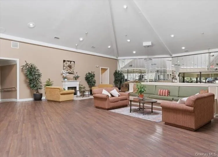 278 Brettonwoods Drive, Brookhaven, NY, 3 Bedrooms Bedrooms, 8 Rooms Rooms,1 BathroomBathrooms,Residential,For Rent,Brettonwoods,0,1042199 278 Brettonwoods Drive, Brookhaven, NY, 3 Bedrooms Bedrooms, 8 Rooms Rooms,1 BathroomBathrooms,Residential,For Rent,Brettonwoods,0,1042199