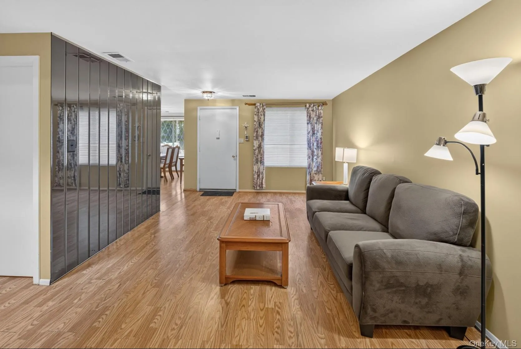 278 Brettonwoods Drive, Brookhaven, NY, 3 Bedrooms Bedrooms, 8 Rooms Rooms,1 BathroomBathrooms,Residential,For Rent,Brettonwoods,0,1042199 278 Brettonwoods Drive, Brookhaven, NY, 3 Bedrooms Bedrooms, 8 Rooms Rooms,1 BathroomBathrooms,Residential,For Rent,Brettonwoods,0,1042199