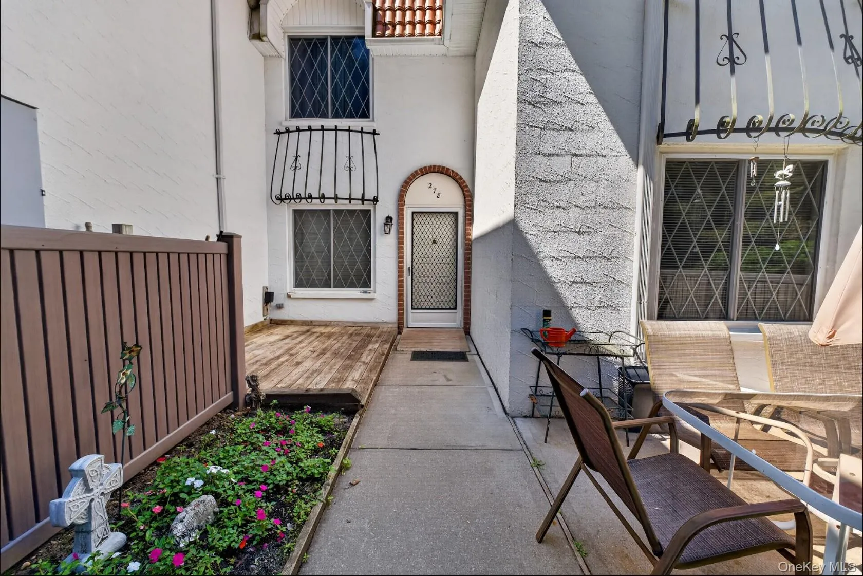 278 Brettonwoods Drive, Brookhaven, NY, 3 Bedrooms Bedrooms, 8 Rooms Rooms,1 BathroomBathrooms,Residential,For Rent,Brettonwoods,0,1042199 278 Brettonwoods Drive, Brookhaven, NY, 3 Bedrooms Bedrooms, 8 Rooms Rooms,1 BathroomBathrooms,Residential,For Rent,Brettonwoods,0,1042199