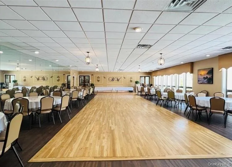 278 Brettonwoods Drive, Brookhaven, NY, 3 Bedrooms Bedrooms, 8 Rooms Rooms,1 BathroomBathrooms,Residential,For Rent,Brettonwoods,0,1042199 278 Brettonwoods Drive, Brookhaven, NY, 3 Bedrooms Bedrooms, 8 Rooms Rooms,1 BathroomBathrooms,Residential,For Rent,Brettonwoods,0,1042199