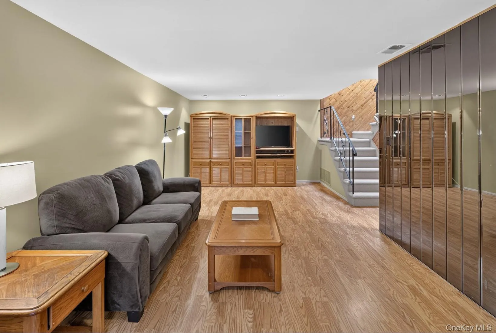 278 Brettonwoods Drive, Brookhaven, NY, 3 Bedrooms Bedrooms, 8 Rooms Rooms,1 BathroomBathrooms,Residential,For Rent,Brettonwoods,0,1042199 278 Brettonwoods Drive, Brookhaven, NY, 3 Bedrooms Bedrooms, 8 Rooms Rooms,1 BathroomBathrooms,Residential,For Rent,Brettonwoods,0,1042199