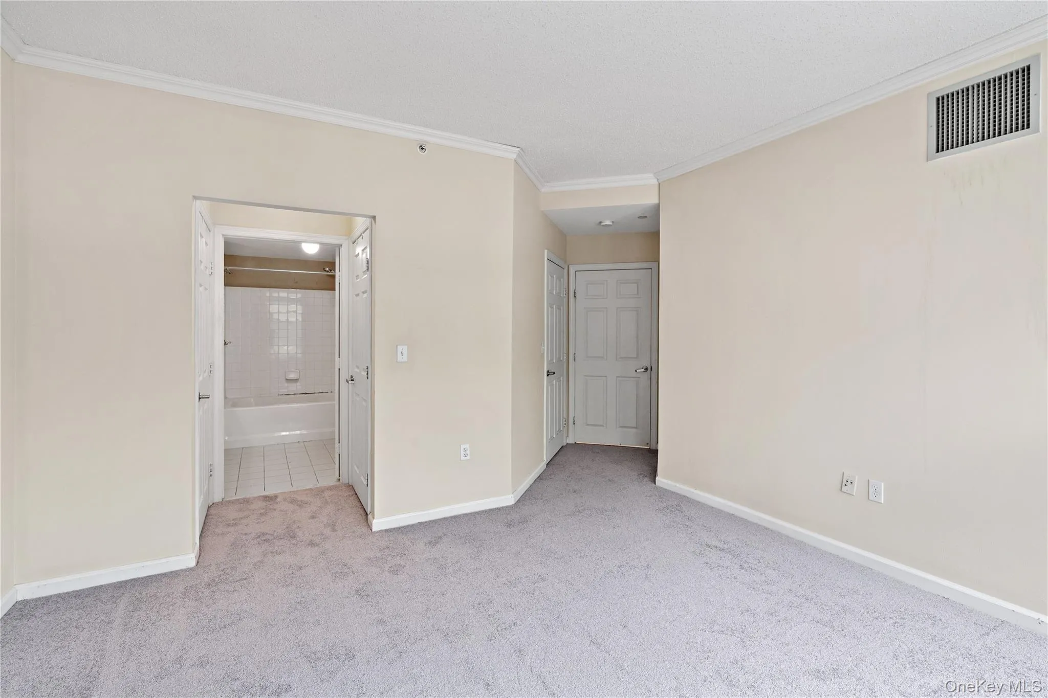 300 Mamaroneck Avenue, White Plains, NY, 2 Bedrooms Bedrooms, 3 Rooms Rooms,2 BathroomsBathrooms,Residential,For Rent,Mamaroneck,0,1042203 300 Mamaroneck Avenue, White Plains, NY, 2 Bedrooms Bedrooms, 3 Rooms Rooms,2 BathroomsBathrooms,Residential,For Rent,Mamaroneck,0,1042203