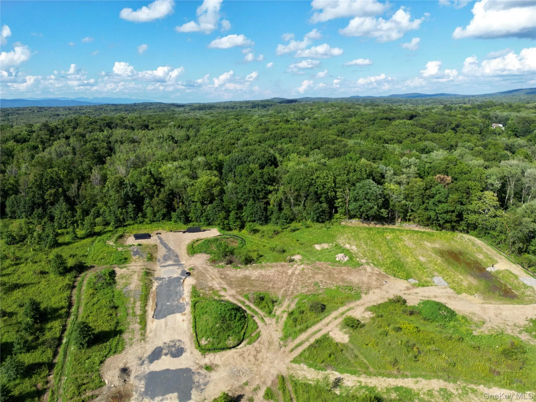 17 Lindsey Court, Plattekill, NY, 4 Bedrooms Bedrooms, 7 Rooms Rooms,3 BathroomsBathrooms,Residential,For Rent,Lindsey,0,1042207 17 Lindsey Court, Plattekill, NY, 4 Bedrooms Bedrooms, 7 Rooms Rooms,3 BathroomsBathrooms,Residential,For Rent,Lindsey,0,1042207