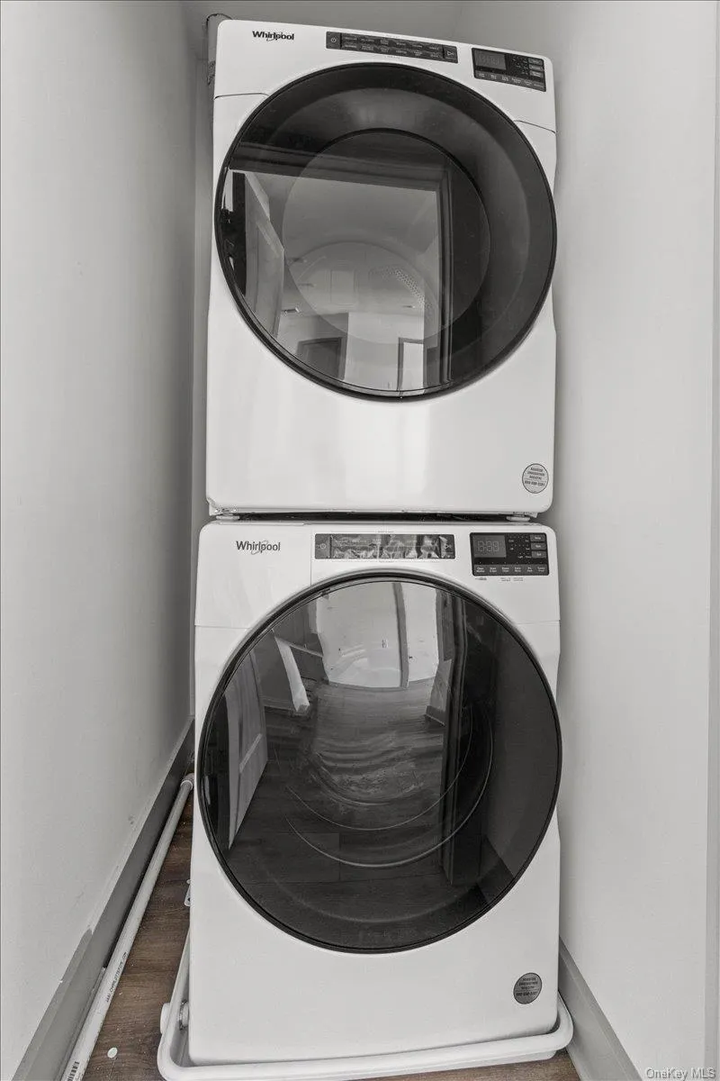 75 Forester Avenue, Warwick (town), NY, 2 Bedrooms Bedrooms, 4 Rooms Rooms,2 BathroomsBathrooms,Residential Lease,For Rent,Forester,0,1042211 75 Forester Avenue, Warwick (town), NY, 2 Bedrooms Bedrooms, 4 Rooms Rooms,2 BathroomsBathrooms,Residential Lease,For Rent,Forester,0,1042211