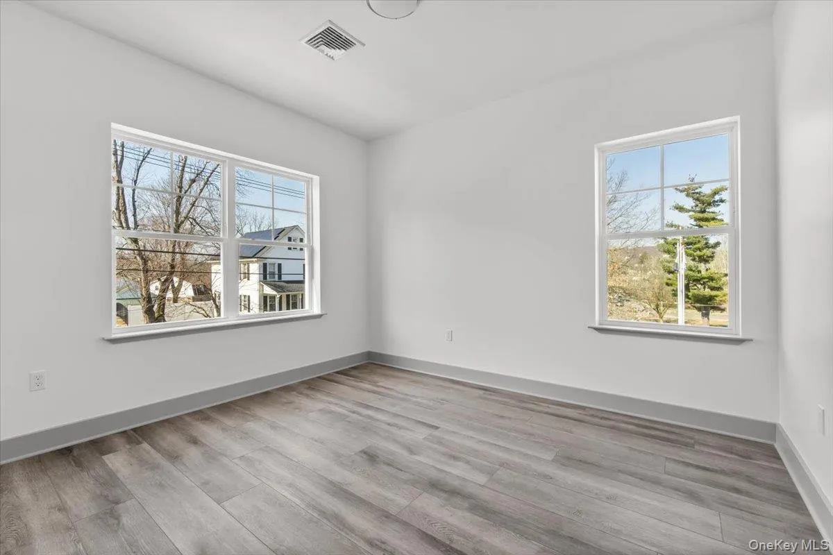 75 Forester Avenue, Warwick (town), NY, 2 Bedrooms Bedrooms, 4 Rooms Rooms,2 BathroomsBathrooms,Residential Lease,For Rent,Forester,0,1042211 75 Forester Avenue, Warwick (town), NY, 2 Bedrooms Bedrooms, 4 Rooms Rooms,2 BathroomsBathrooms,Residential Lease,For Rent,Forester,0,1042211
