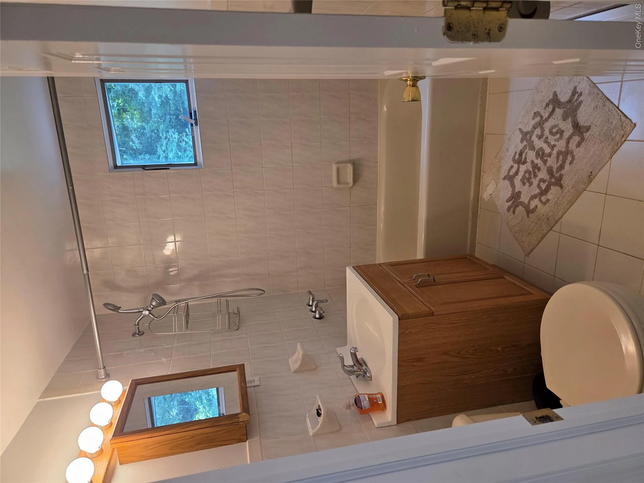 10 Irving Drive, Oyster Bay, NY, 1 Bedroom Bedrooms, 4 Rooms Rooms,1 BathroomBathrooms,Residential Lease,For Rent,Irving,0,1042213 10 Irving Drive, Oyster Bay, NY, 1 Bedroom Bedrooms, 4 Rooms Rooms,1 BathroomBathrooms,Residential Lease,For Rent,Irving,0,1042213