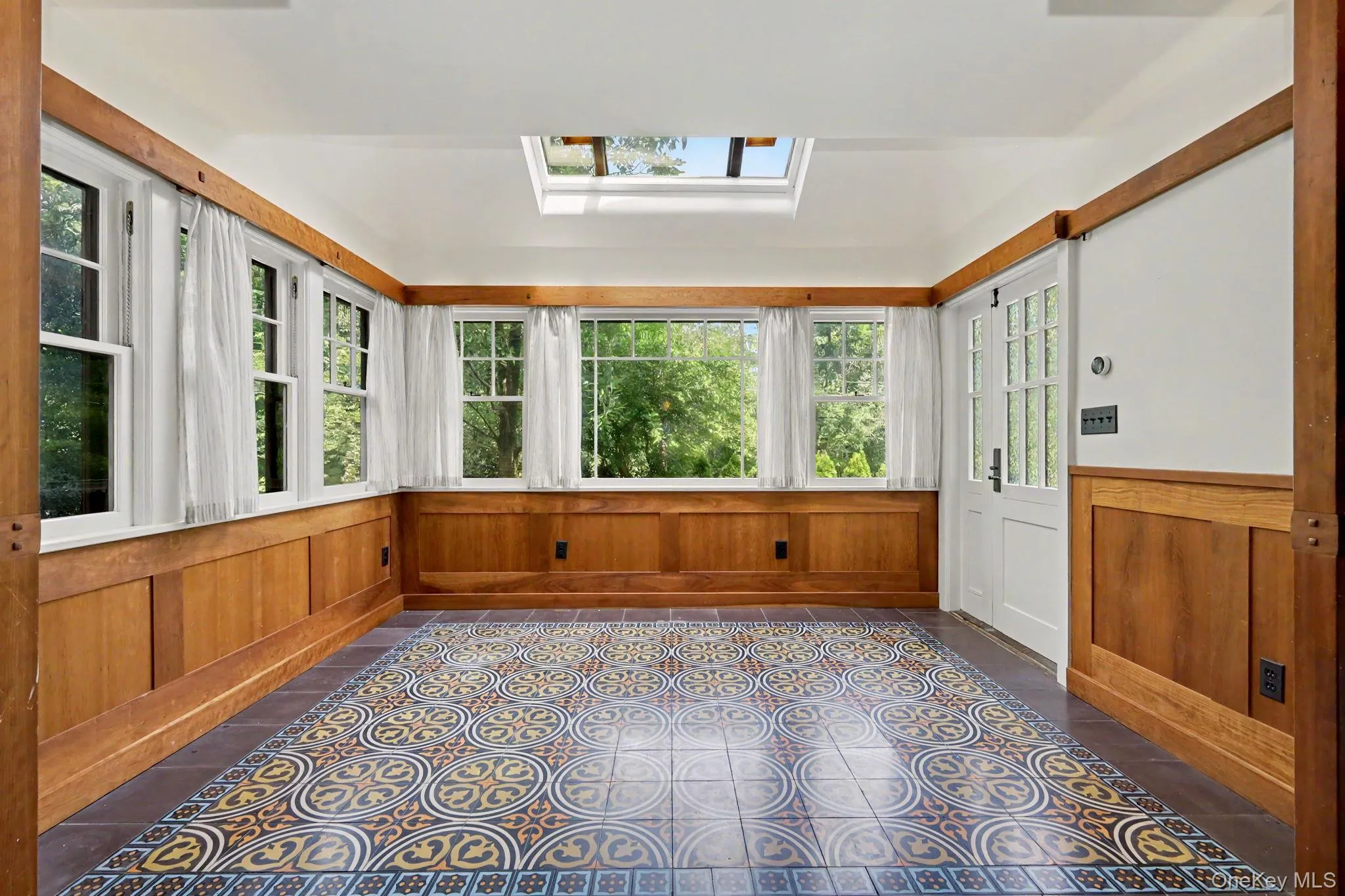 106 Glenwood Avenue, New Rochelle, NY, 5 Bedrooms Bedrooms, 9 Rooms Rooms,3 BathroomsBathrooms,Residential,For Rent,Glenwood,0,1042214 106 Glenwood Avenue, New Rochelle, NY, 5 Bedrooms Bedrooms, 9 Rooms Rooms,3 BathroomsBathrooms,Residential,For Rent,Glenwood,0,1042214