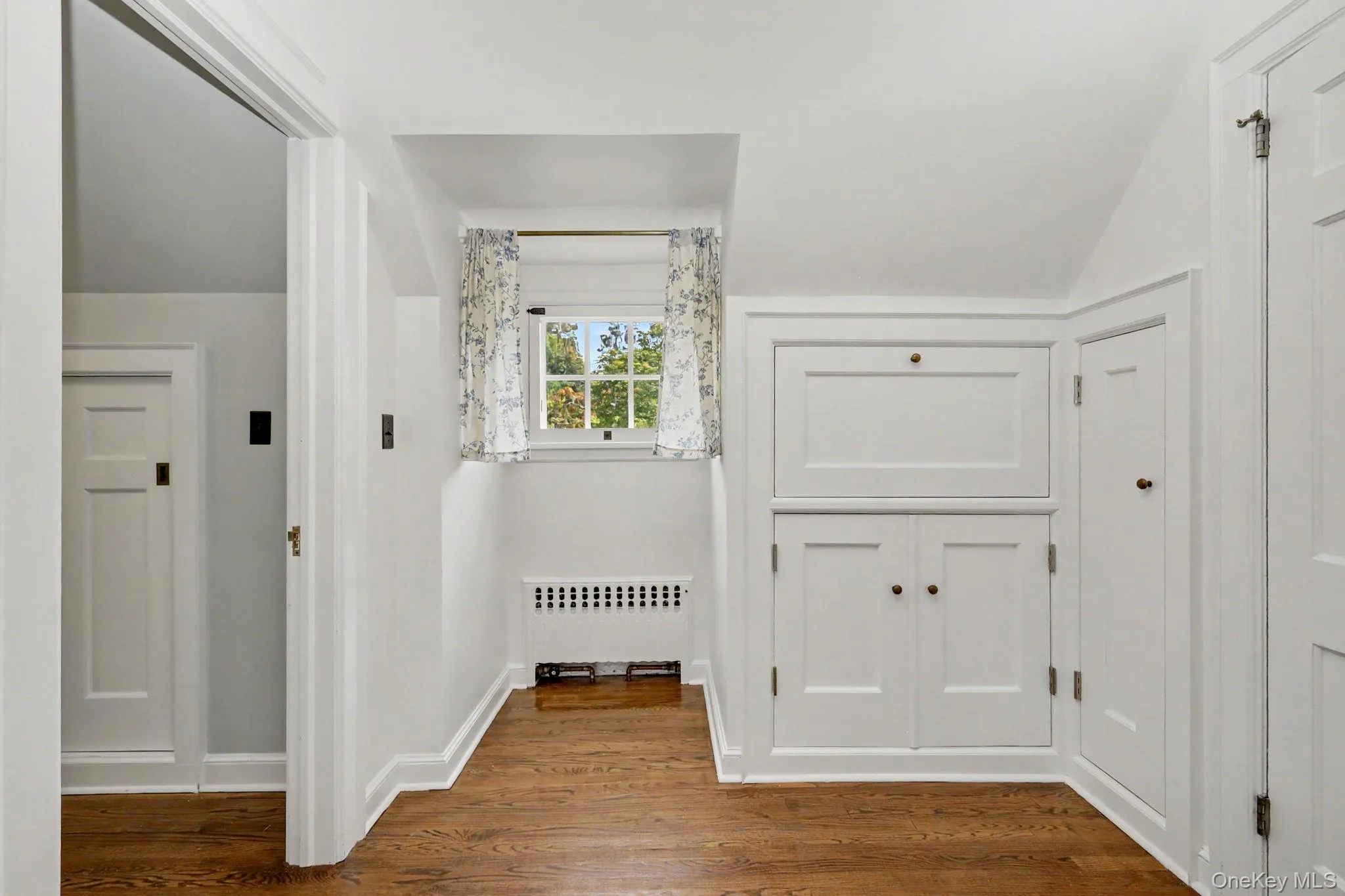 106 Glenwood Avenue, New Rochelle, NY, 5 Bedrooms Bedrooms, 9 Rooms Rooms,3 BathroomsBathrooms,Residential,For Rent,Glenwood,0,1042214 106 Glenwood Avenue, New Rochelle, NY, 5 Bedrooms Bedrooms, 9 Rooms Rooms,3 BathroomsBathrooms,Residential,For Rent,Glenwood,0,1042214